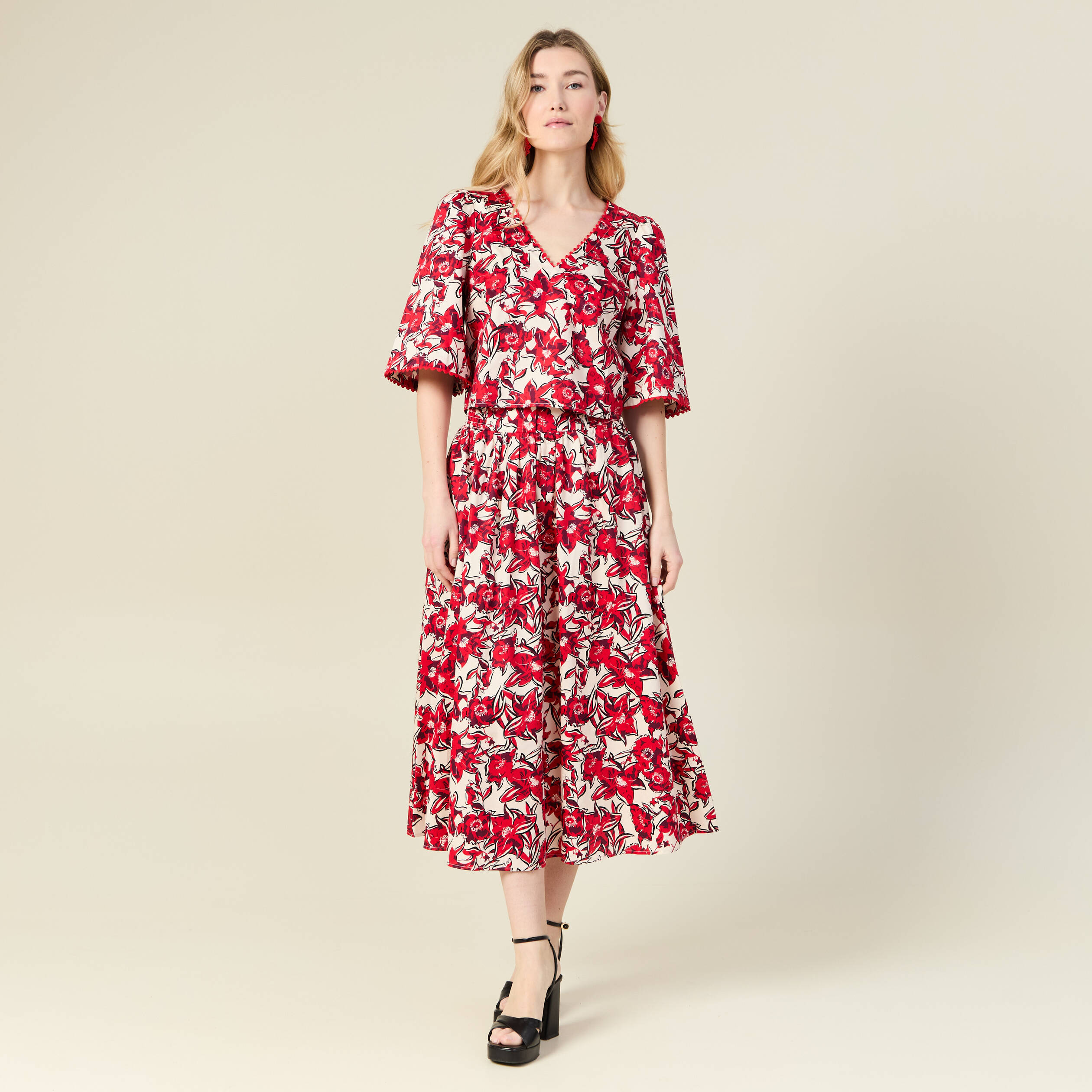 Jupe longue &eacute;vas&eacute;e rouge femme