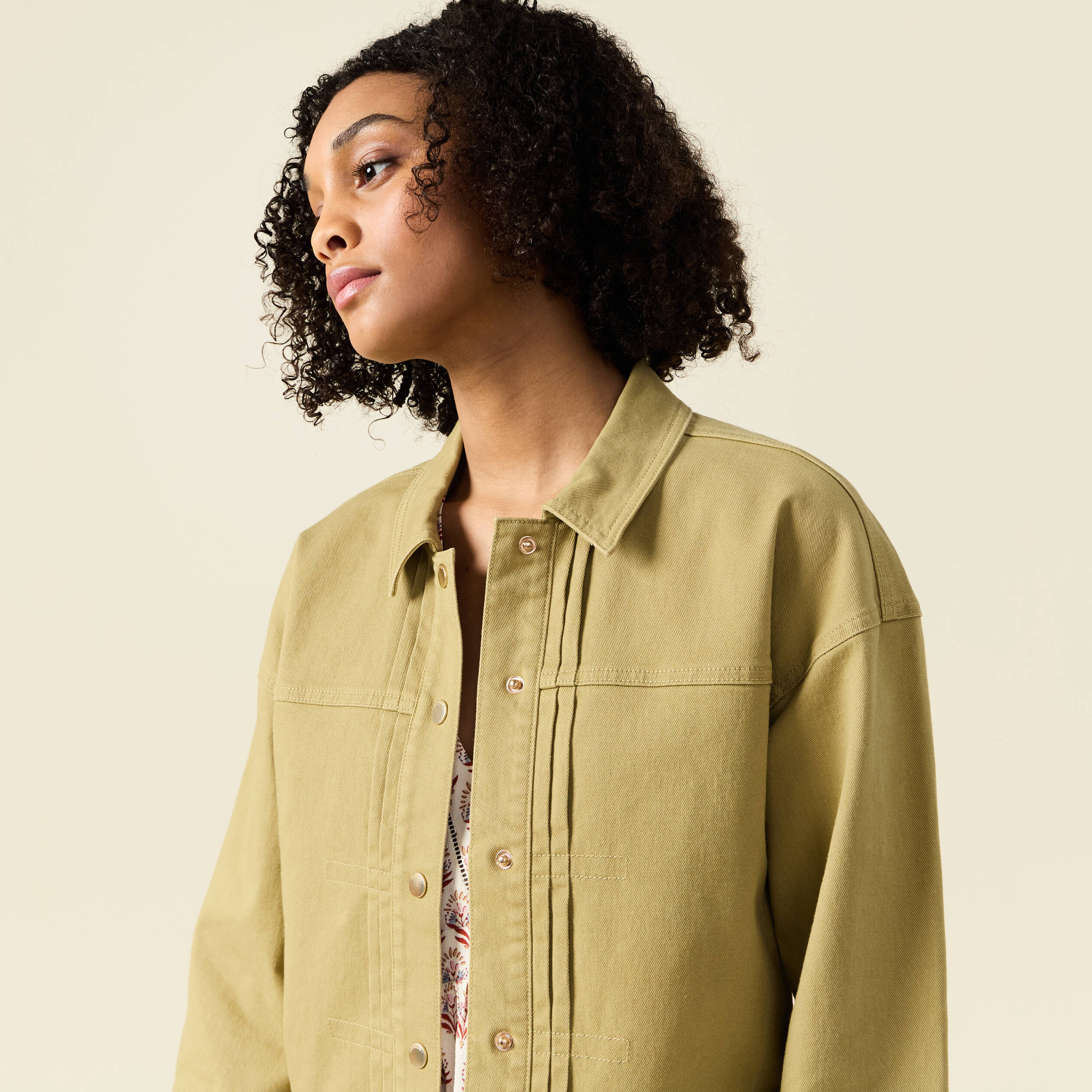 blouson boutonne vert olive femme Blouson boutonné vert olive femme