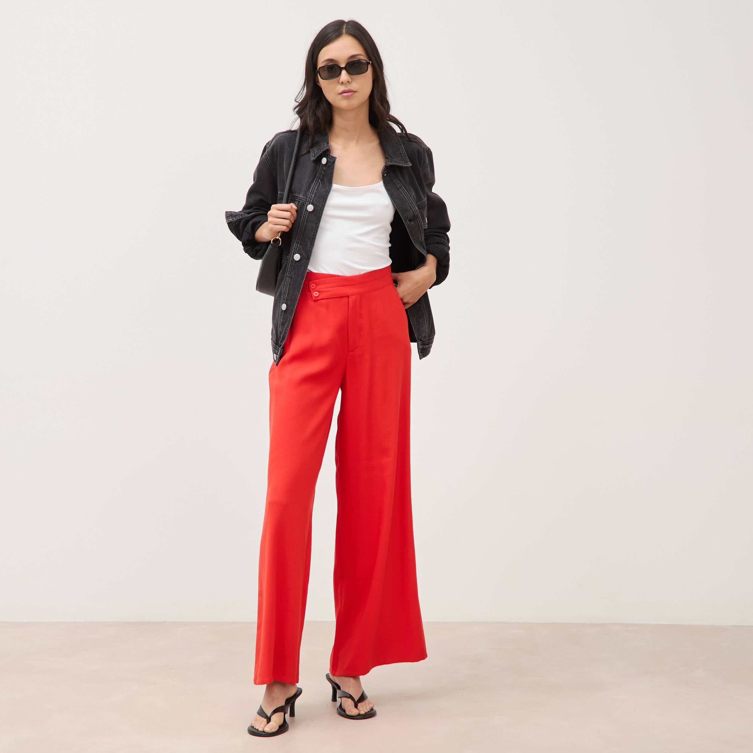Pantalon large taille haute ceinture rouge femme