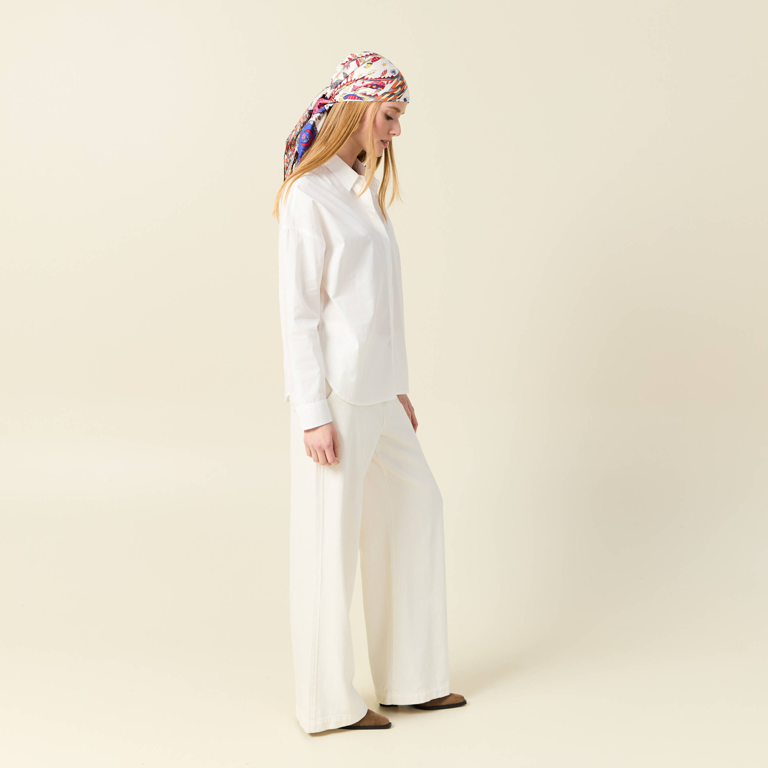 Chemise droite mi-longue en coton ecru femme