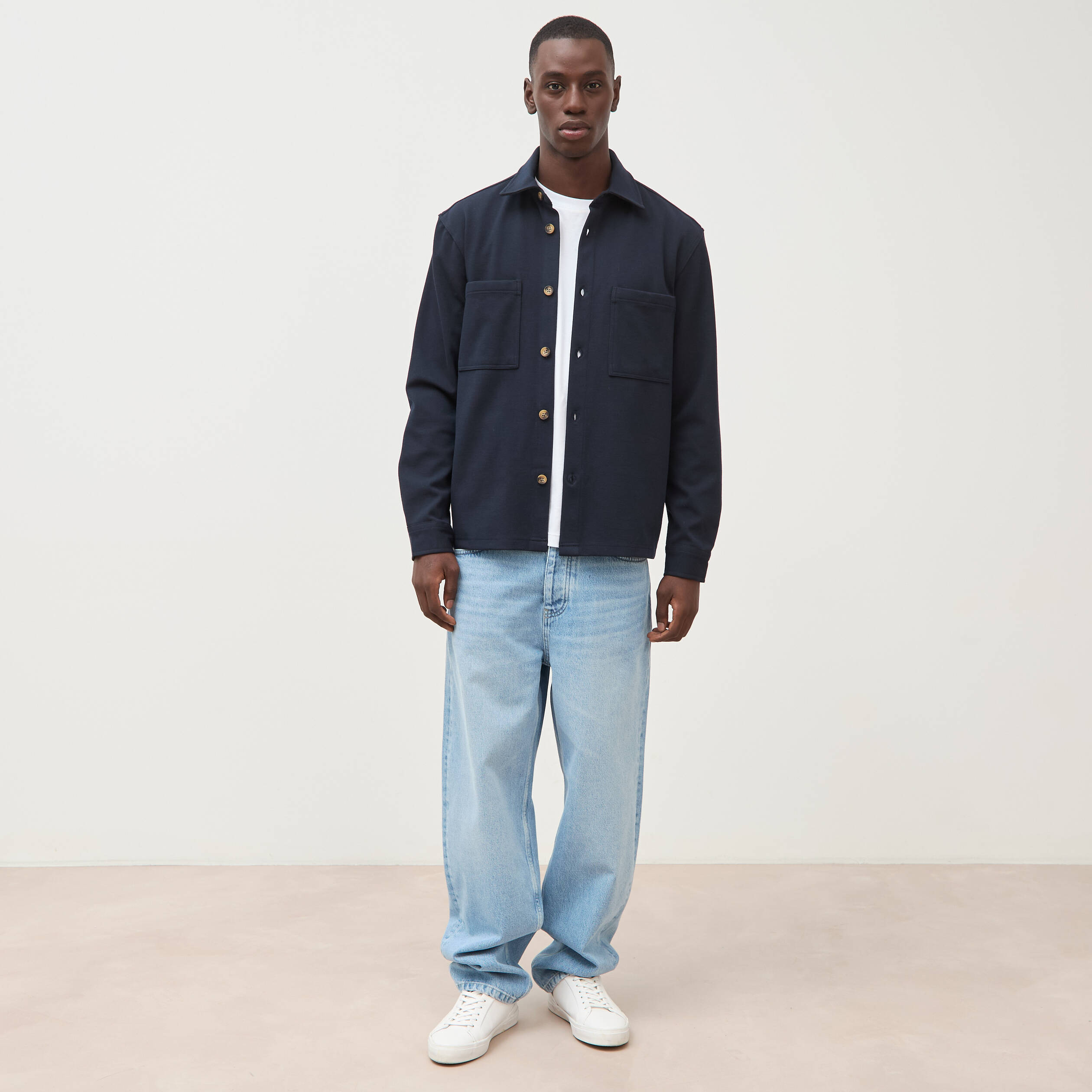 Jeans large longueur 32 en coton denim bleach homme