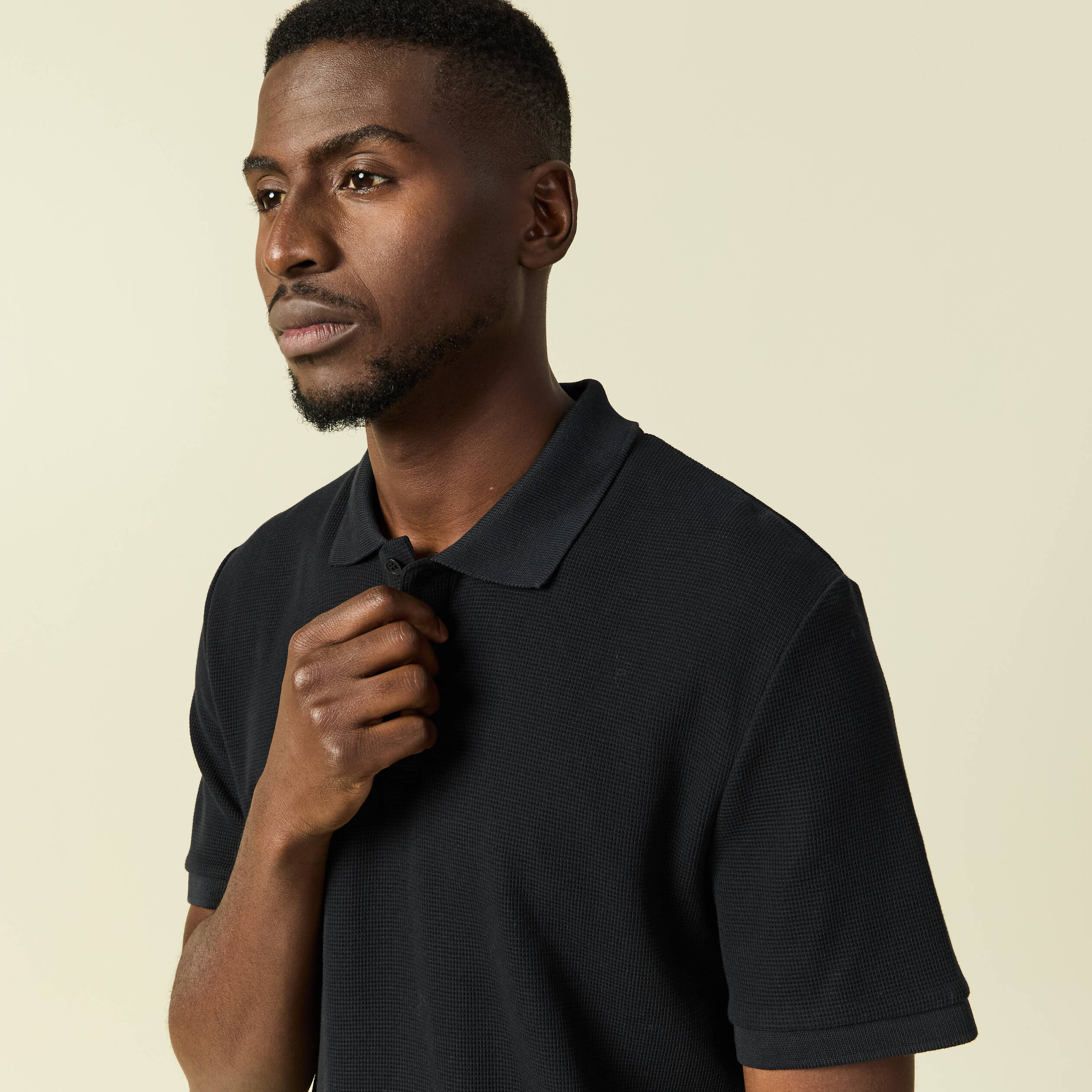 Polo col polo manches courtes en coton noir homme