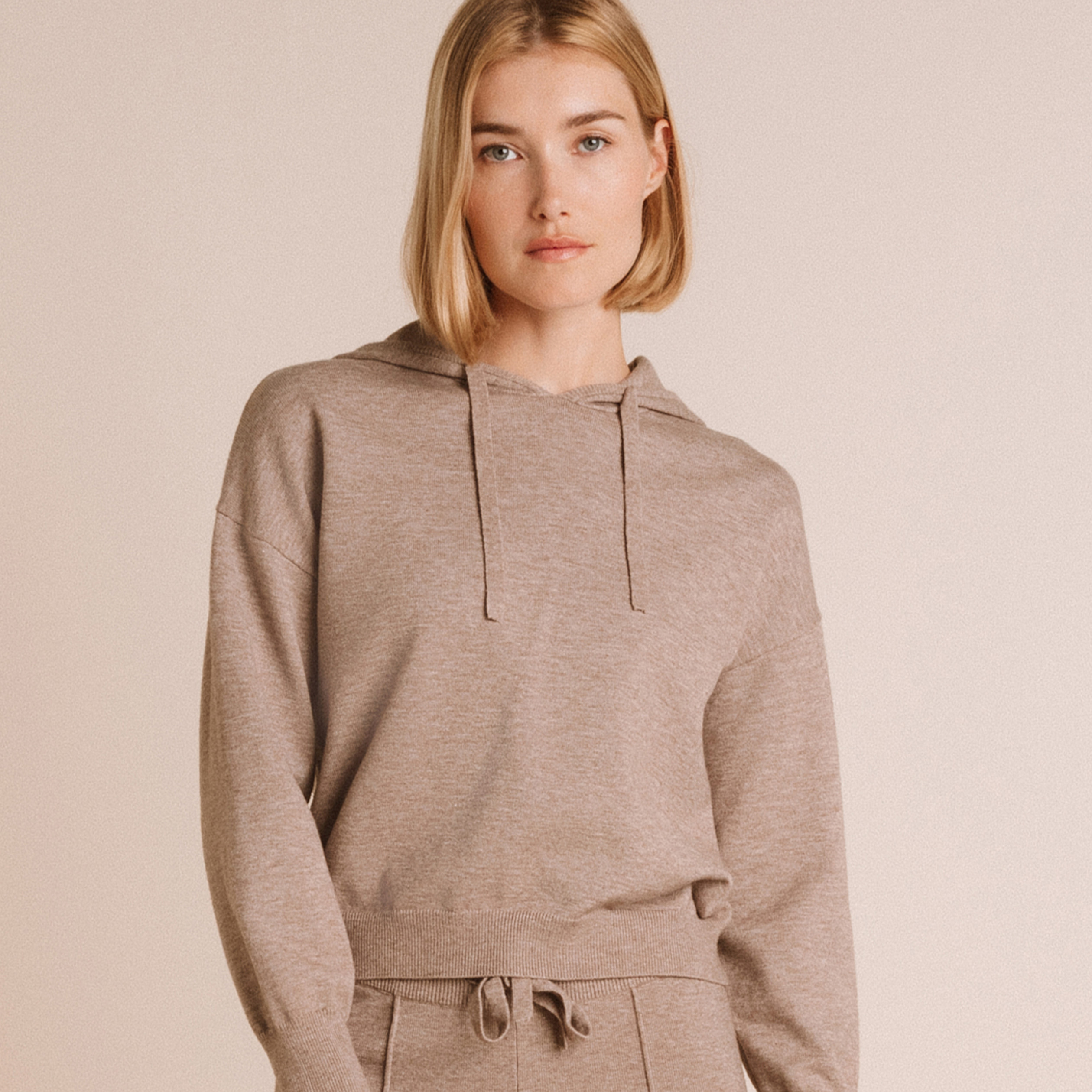 Sweat à capuche manches longues vieux rose femme