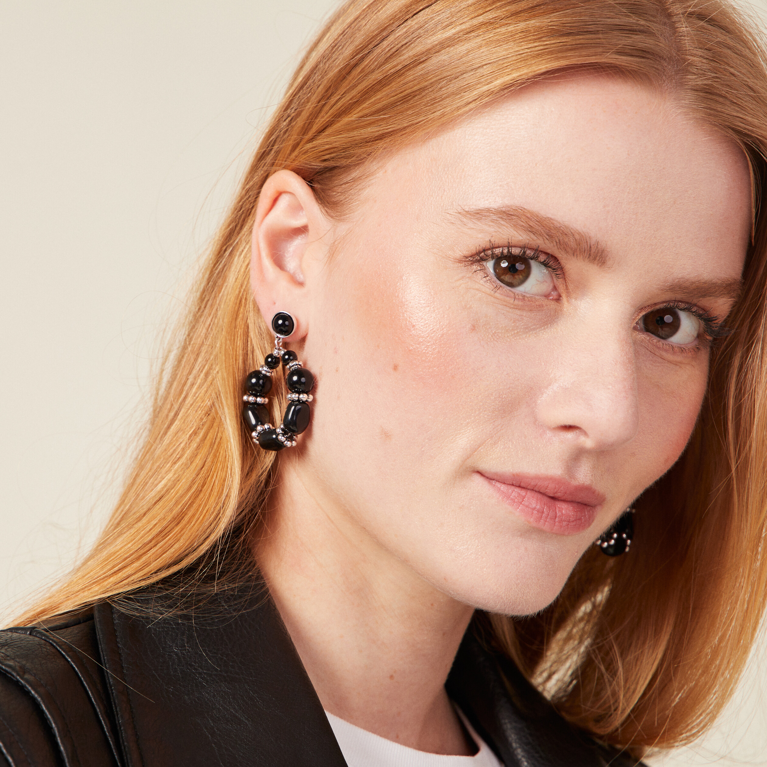 Boucles d'oreilles pendantes noir femme