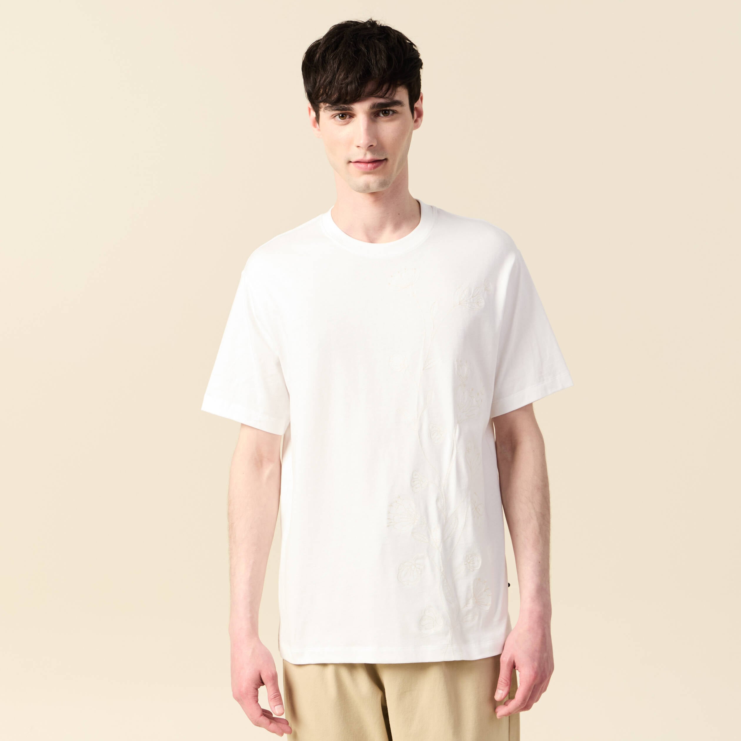 T-shirt manches courtes brod&eacute; ecru homme