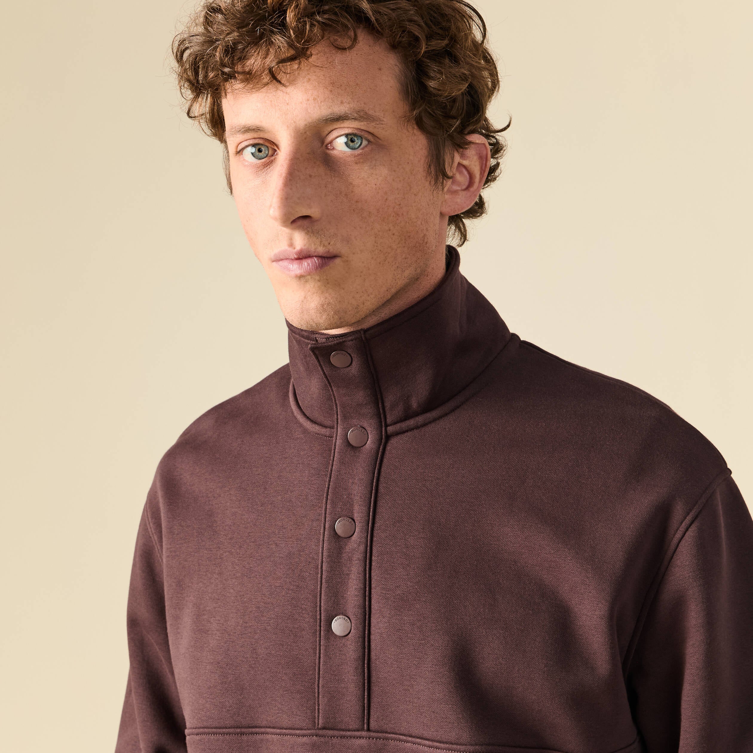 Sweat manches longues marron fonc&eacute; homme