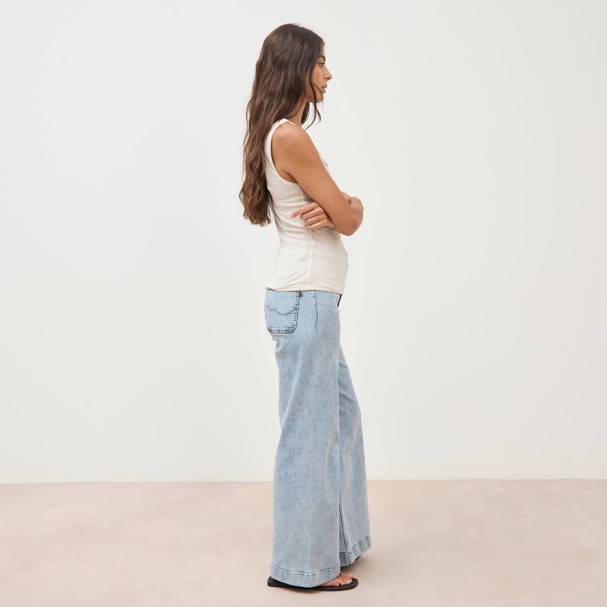 D&eacute;bardeur cintr&eacute; col rond beige femme