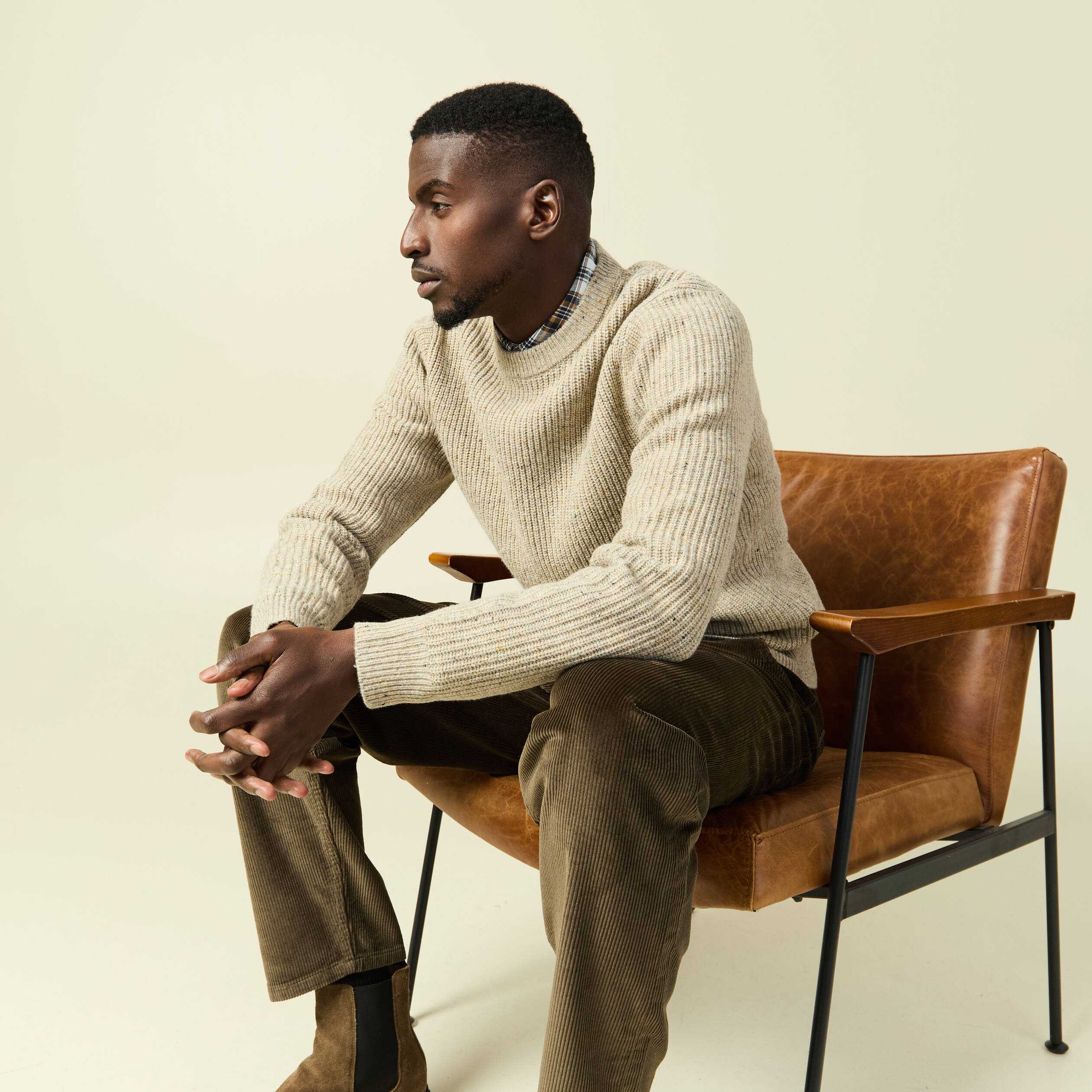 Pull droit manches longues beige homme