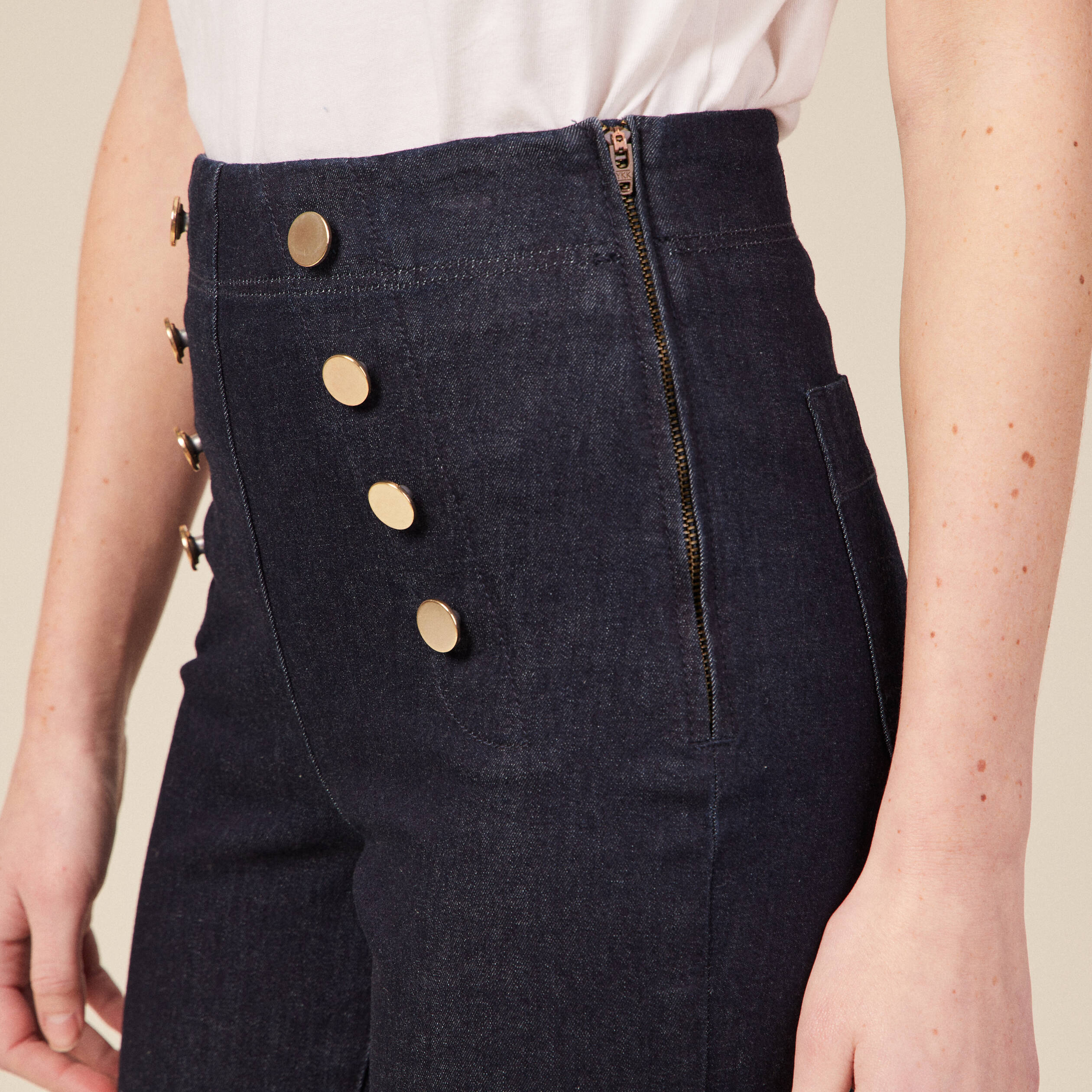 jeans flare a pont denim brut femme Jeans flare à pont denim brut femme