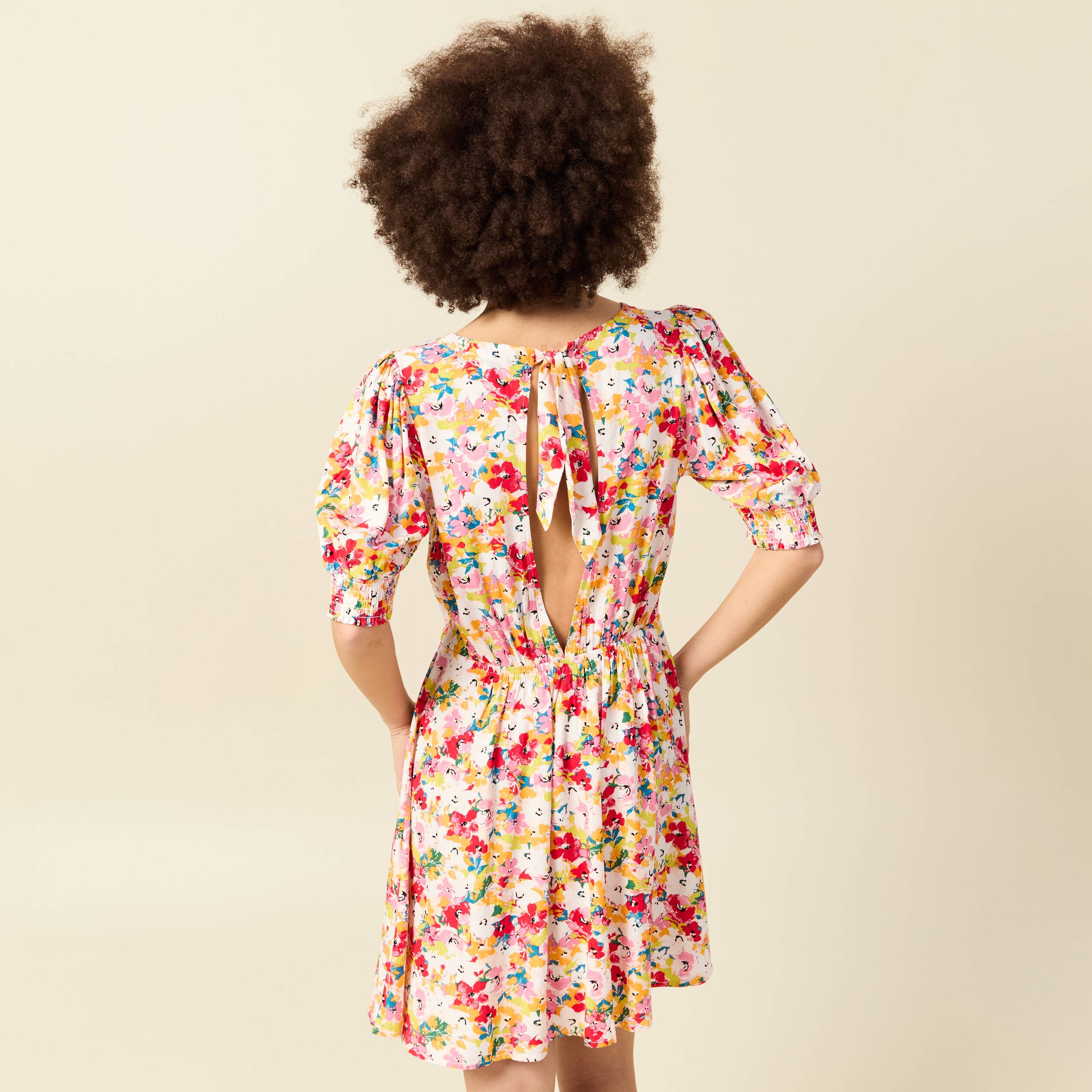 Robe fluide col v manches courtes rose framboise femme