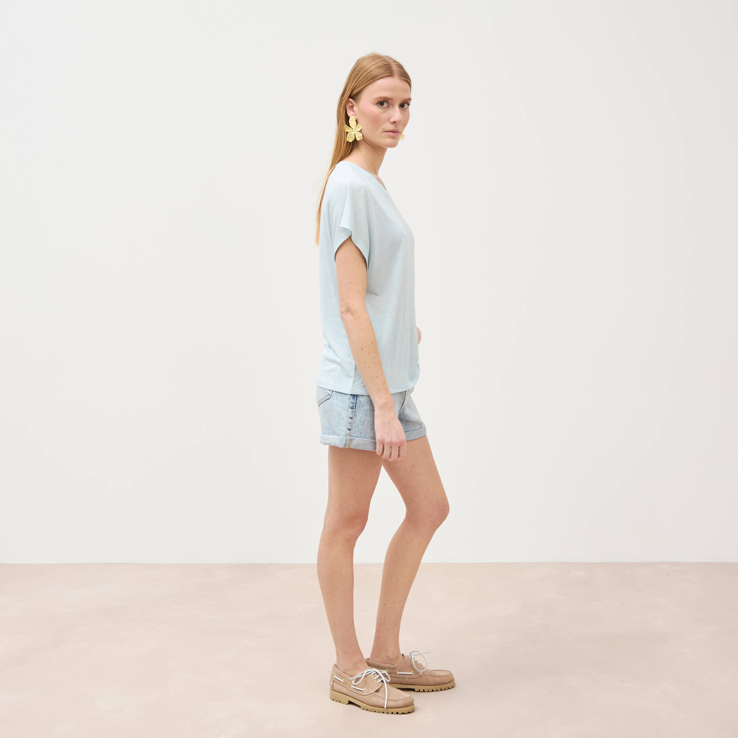 T-shirt col rond manches courtes bleu clair femme
