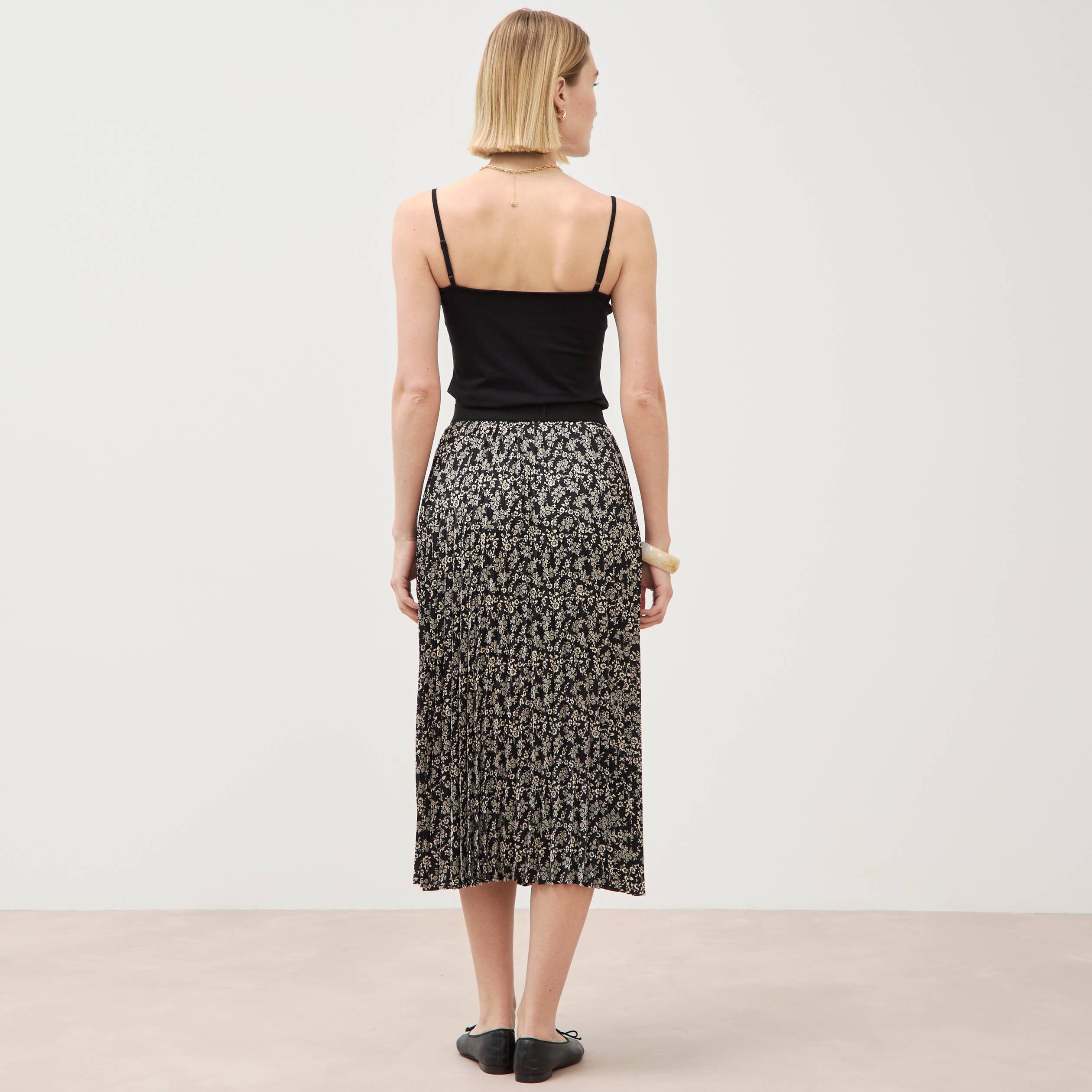 Jupe longue droite pliss&eacute;e noir femme