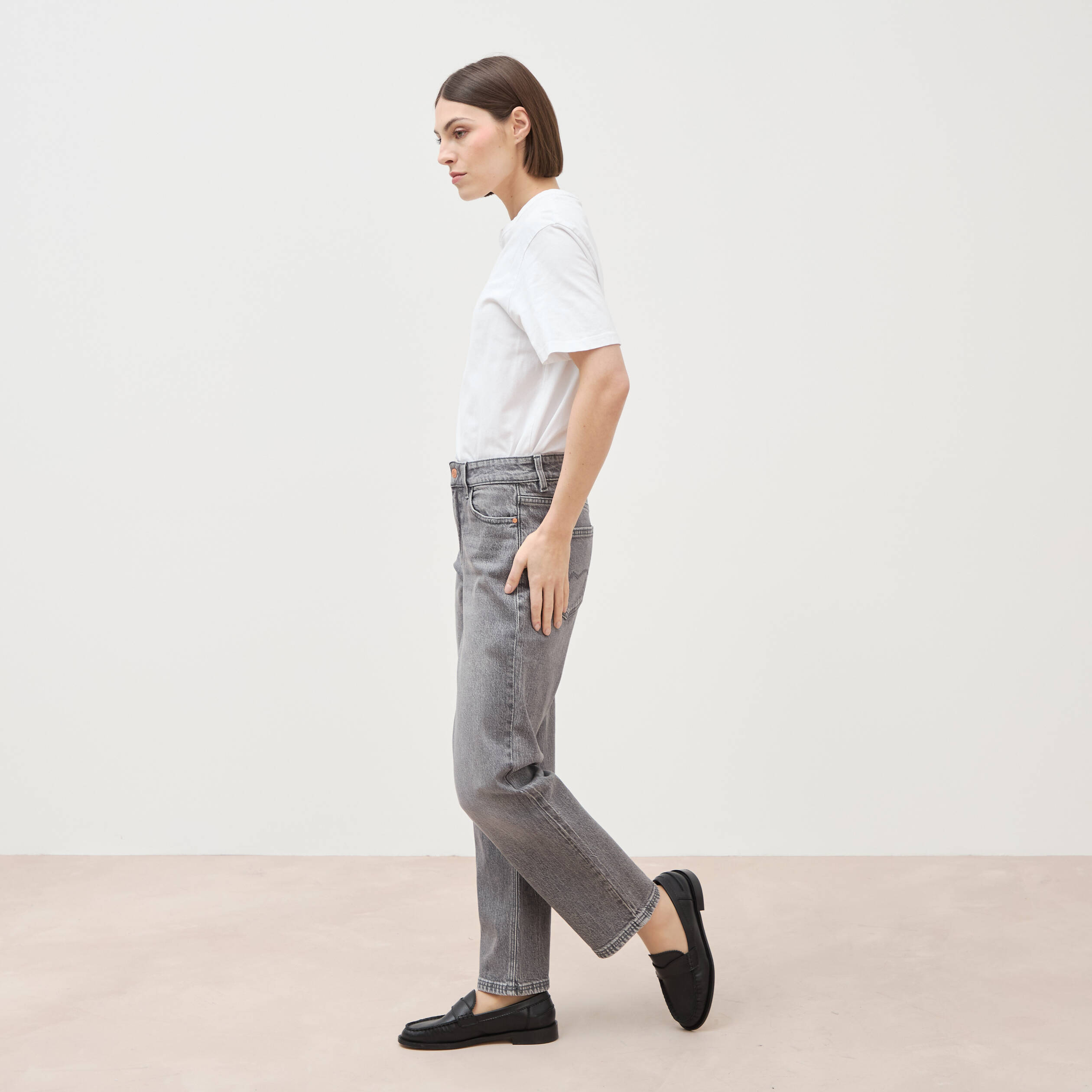 Jeans straight 7/8&egrave;me taille haute denim gris femme