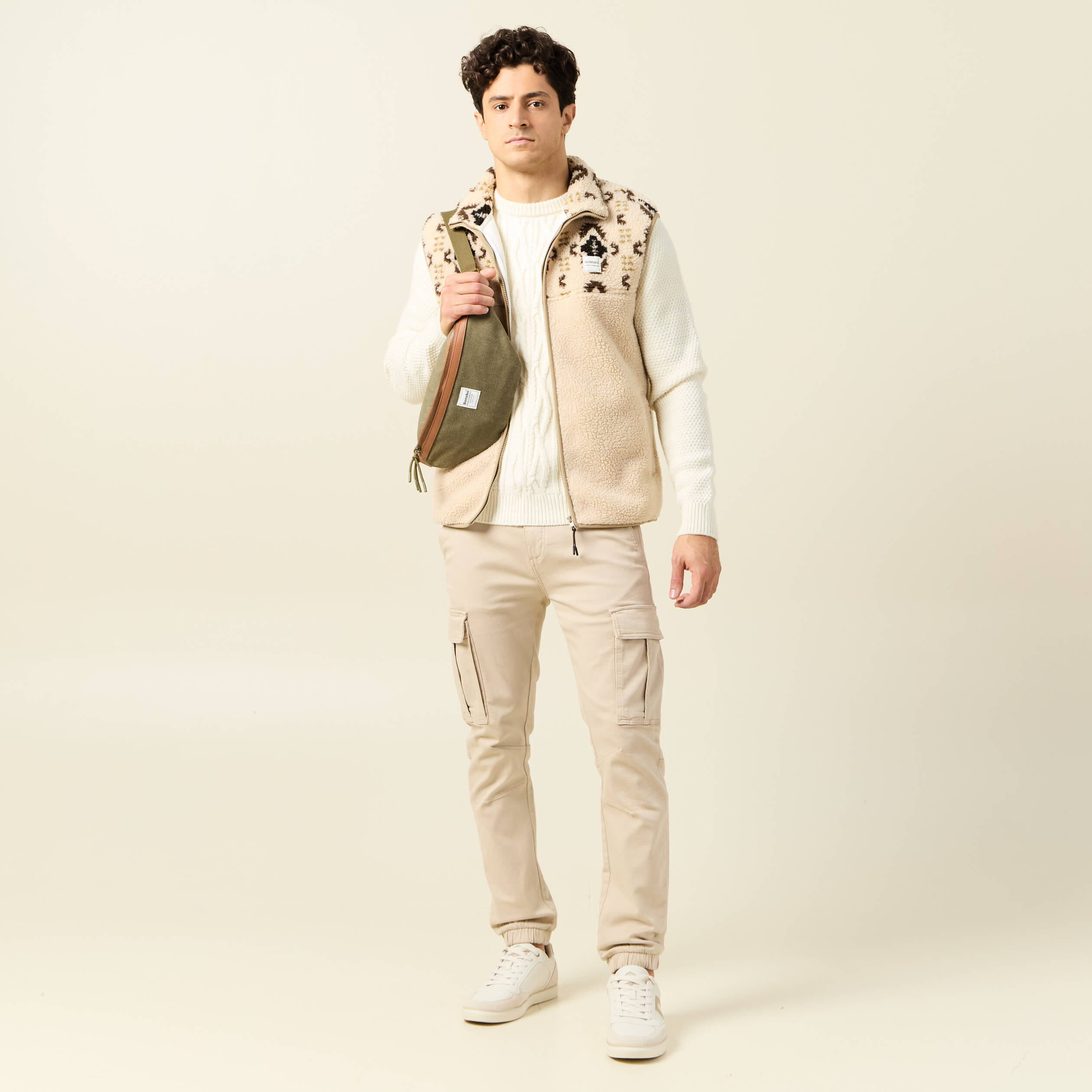 Pantalon battle bas resserr&eacute; beige homme