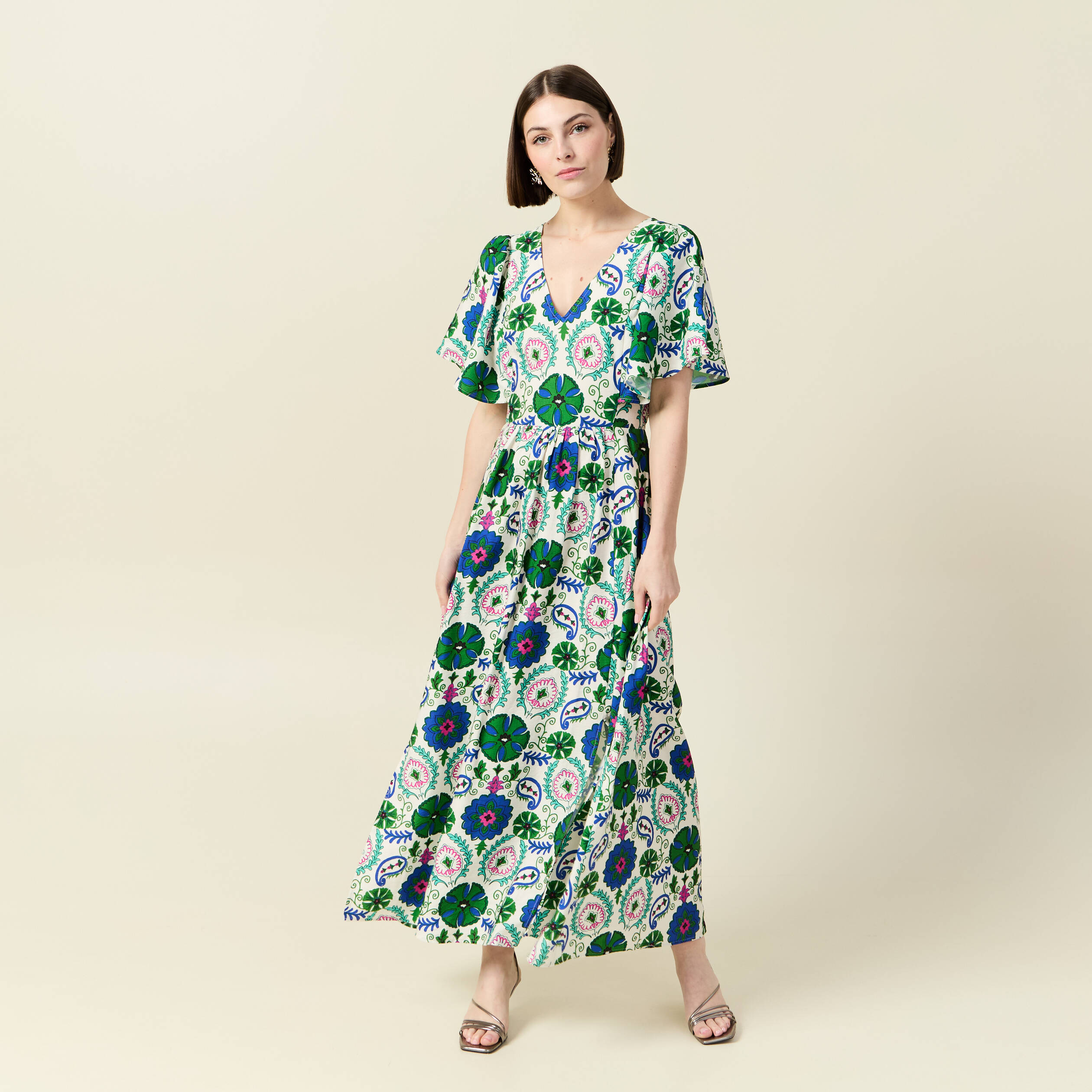 robe col v manches courtes blanc femme Robe col V manches courtes blanc femme