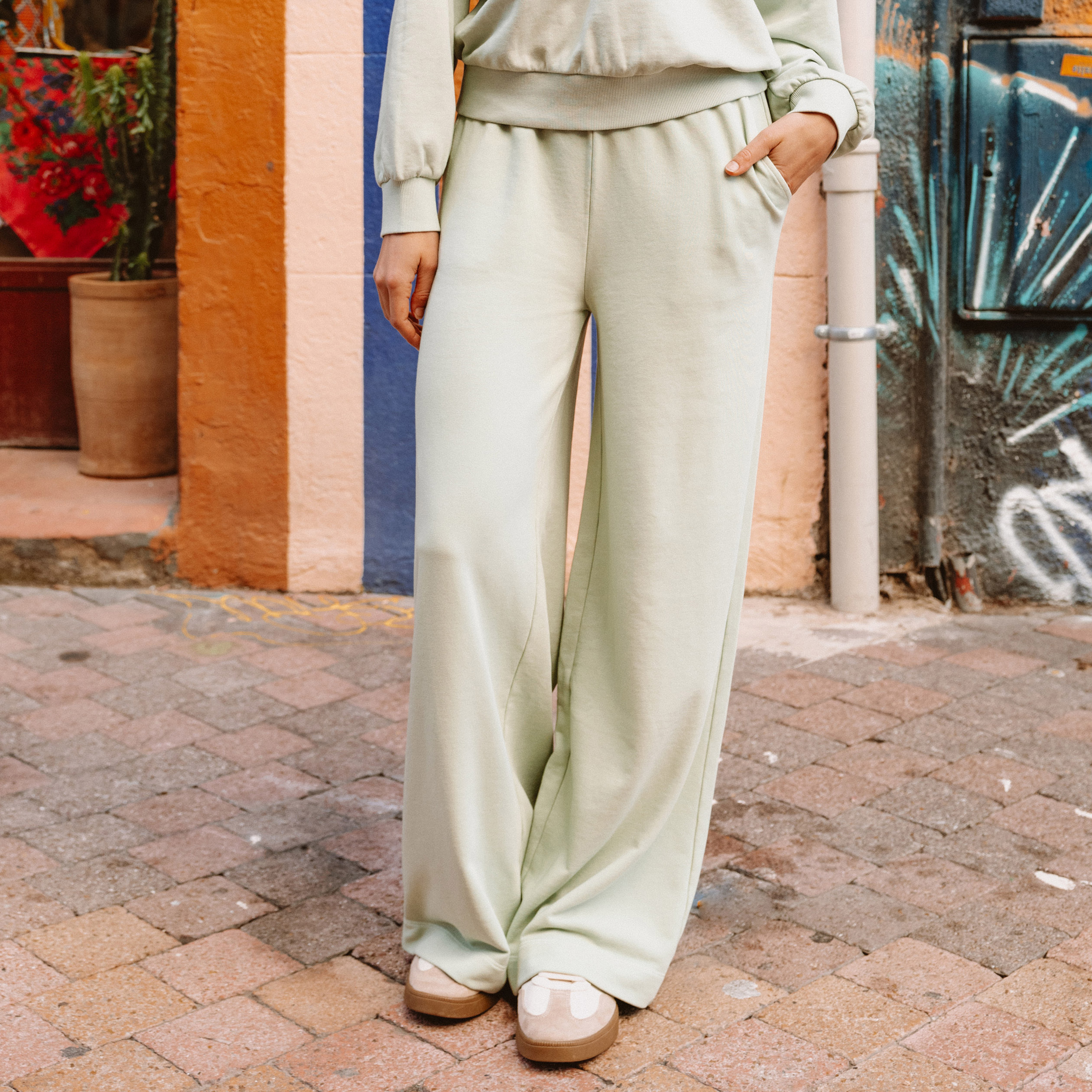 Pantalon large taille haute fluide vert clair femme