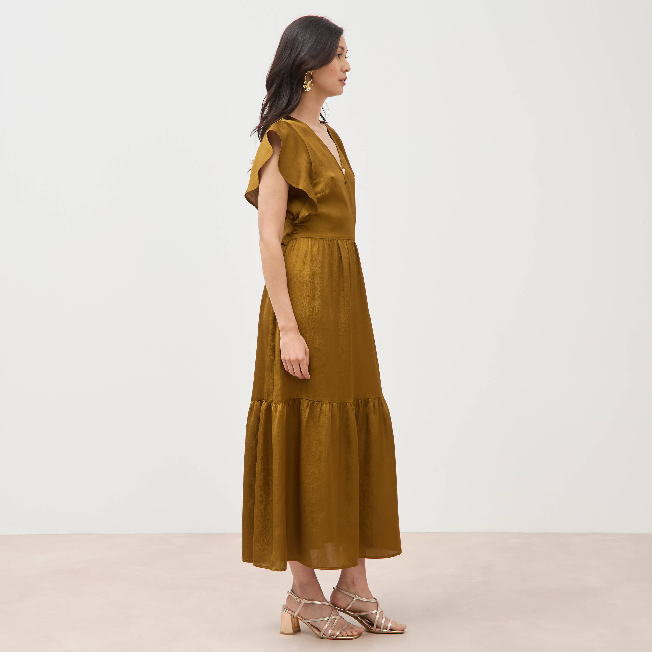 Robe fluide col v manches courtes vert olive femme