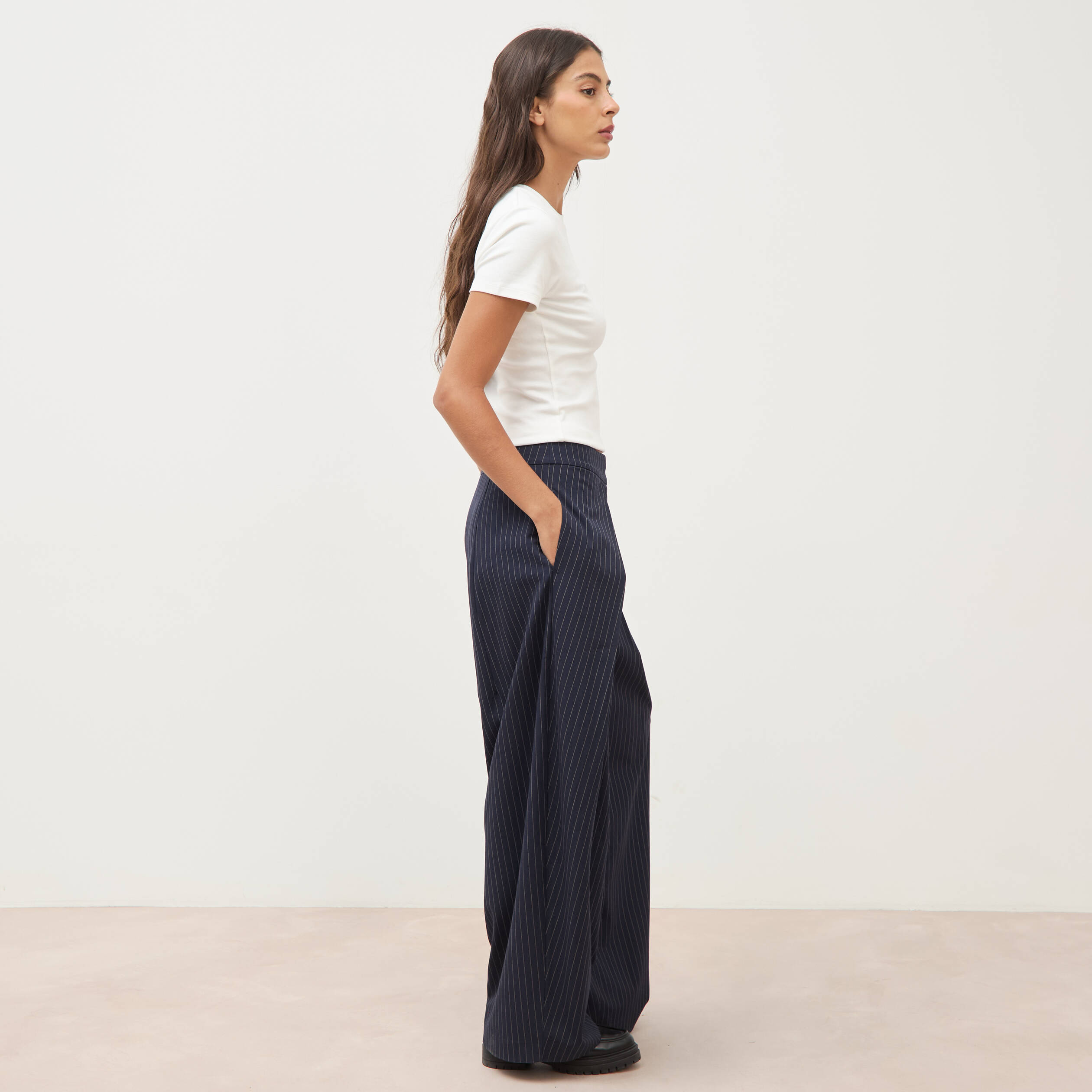 Pantalon ample taille standard bleu marine femme