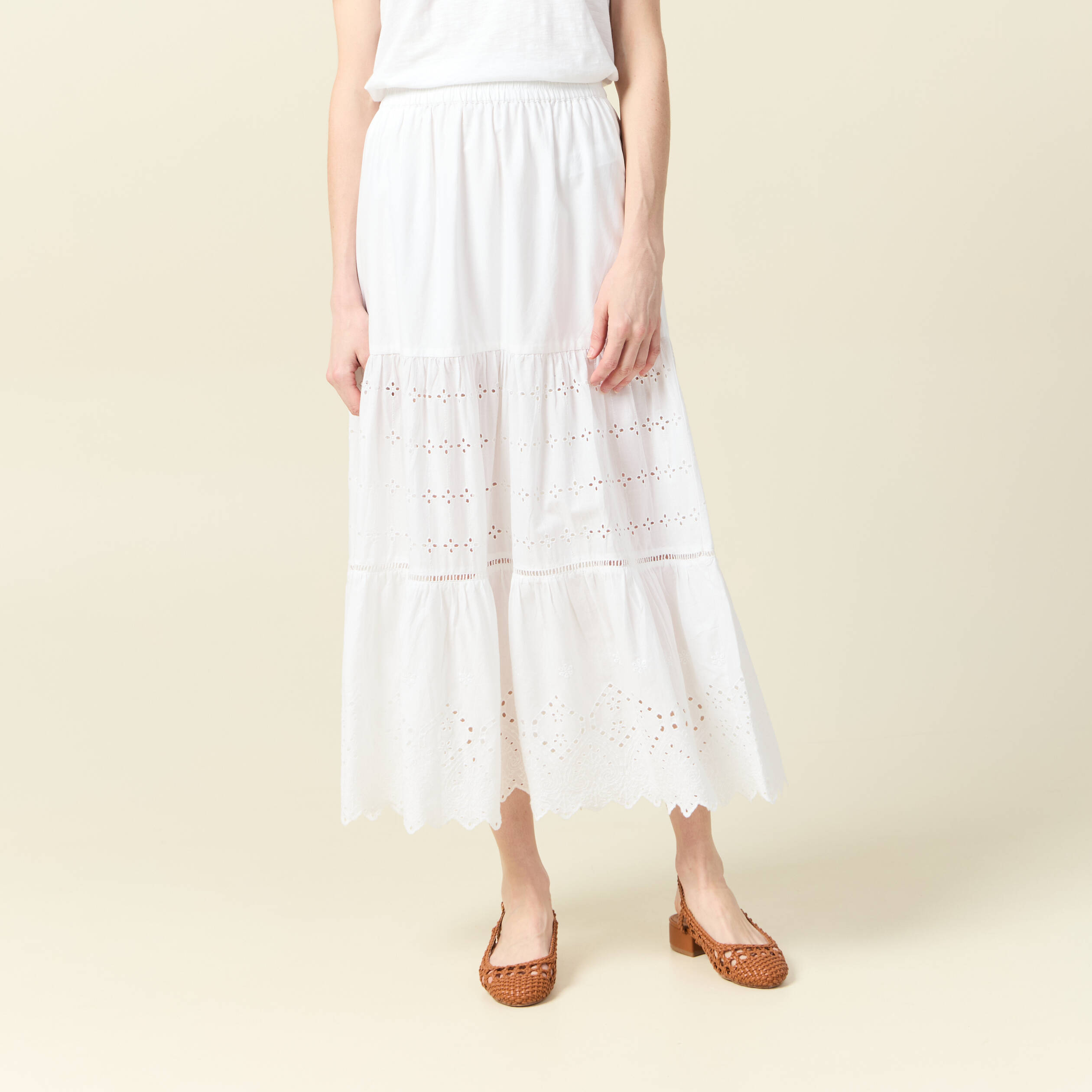 jupe longue droite brodee ecru femme Jupe longue droite brodée ecru femme