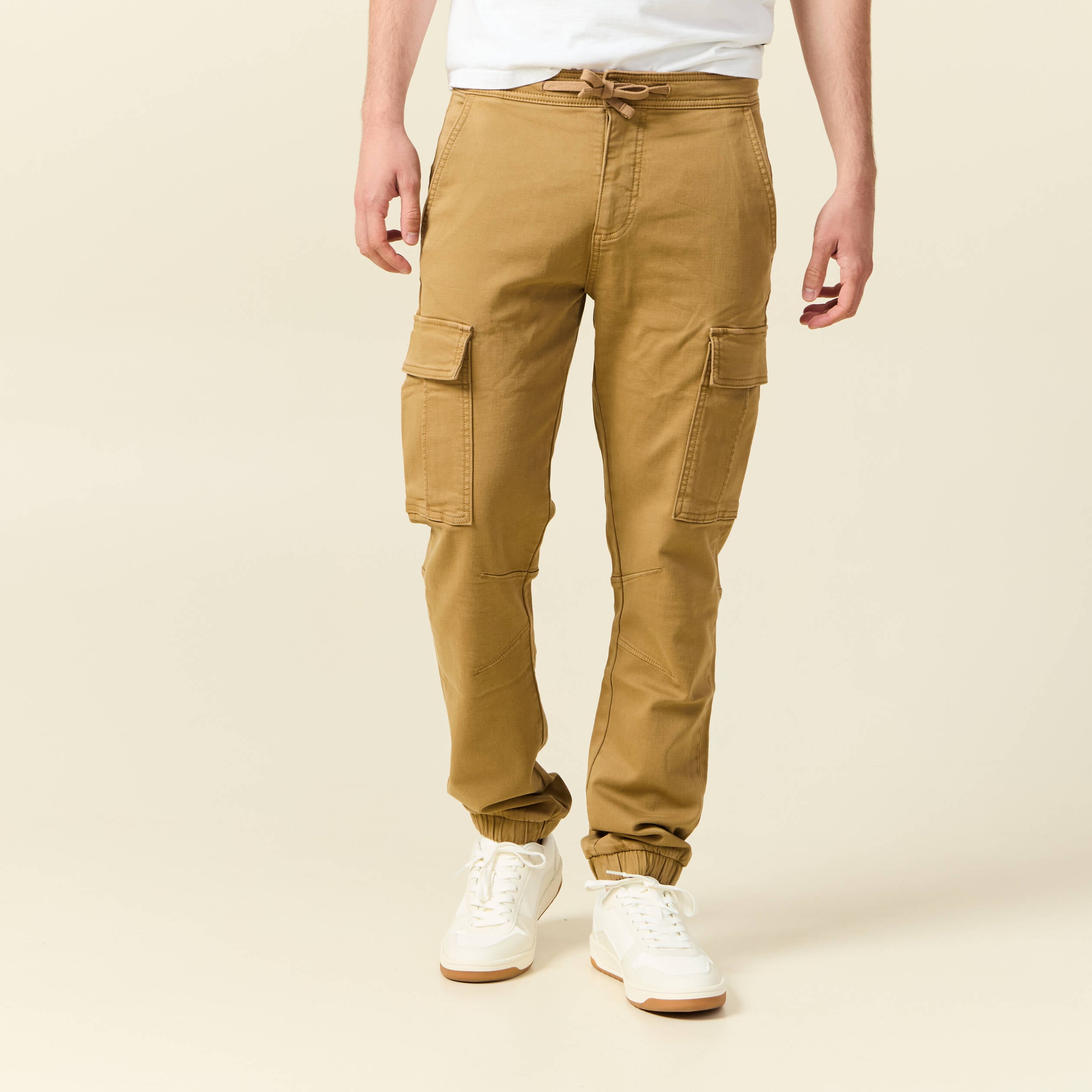 Pantalon battle bas resserr&eacute; vert kaki homme