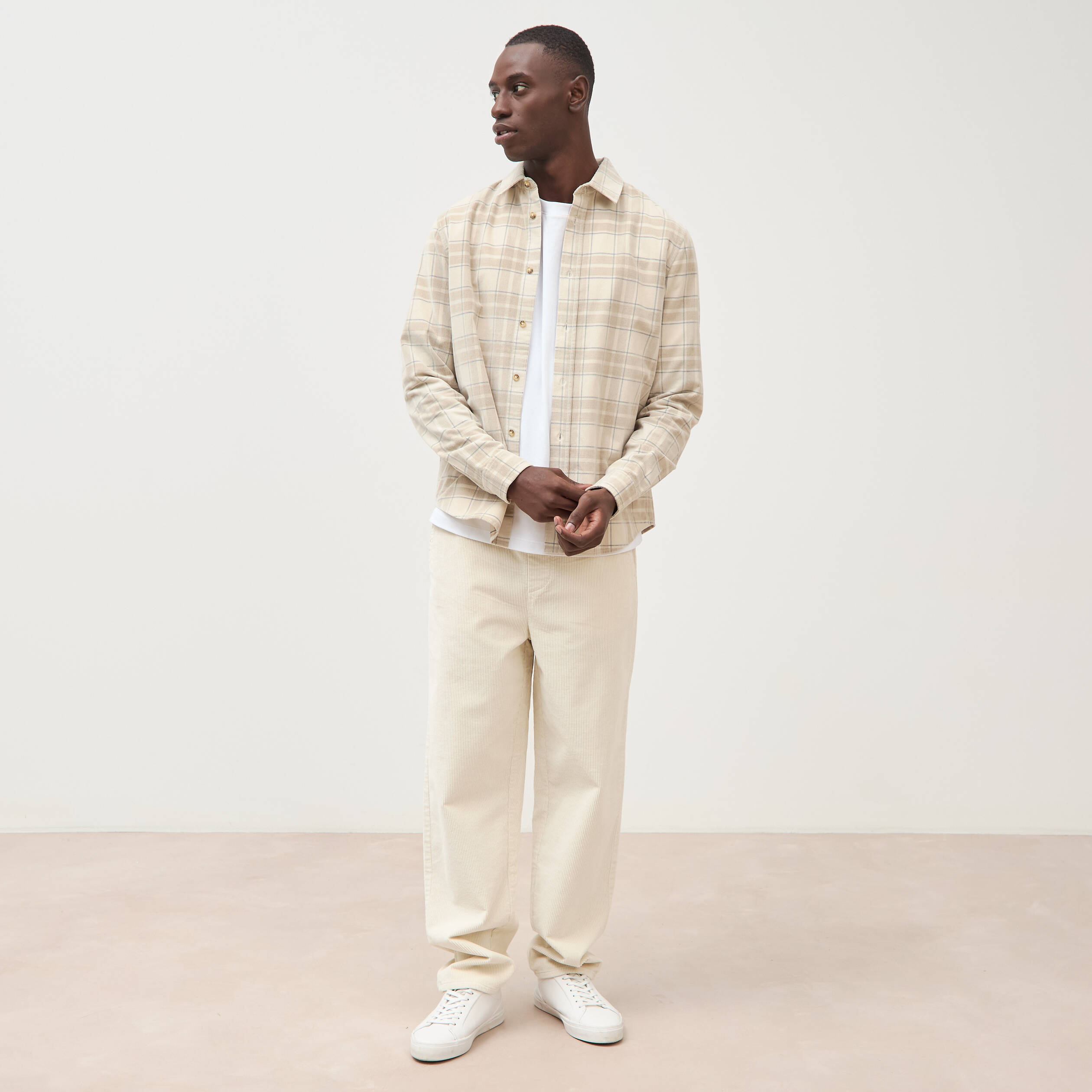 Chemise en velours manches longues sable homme