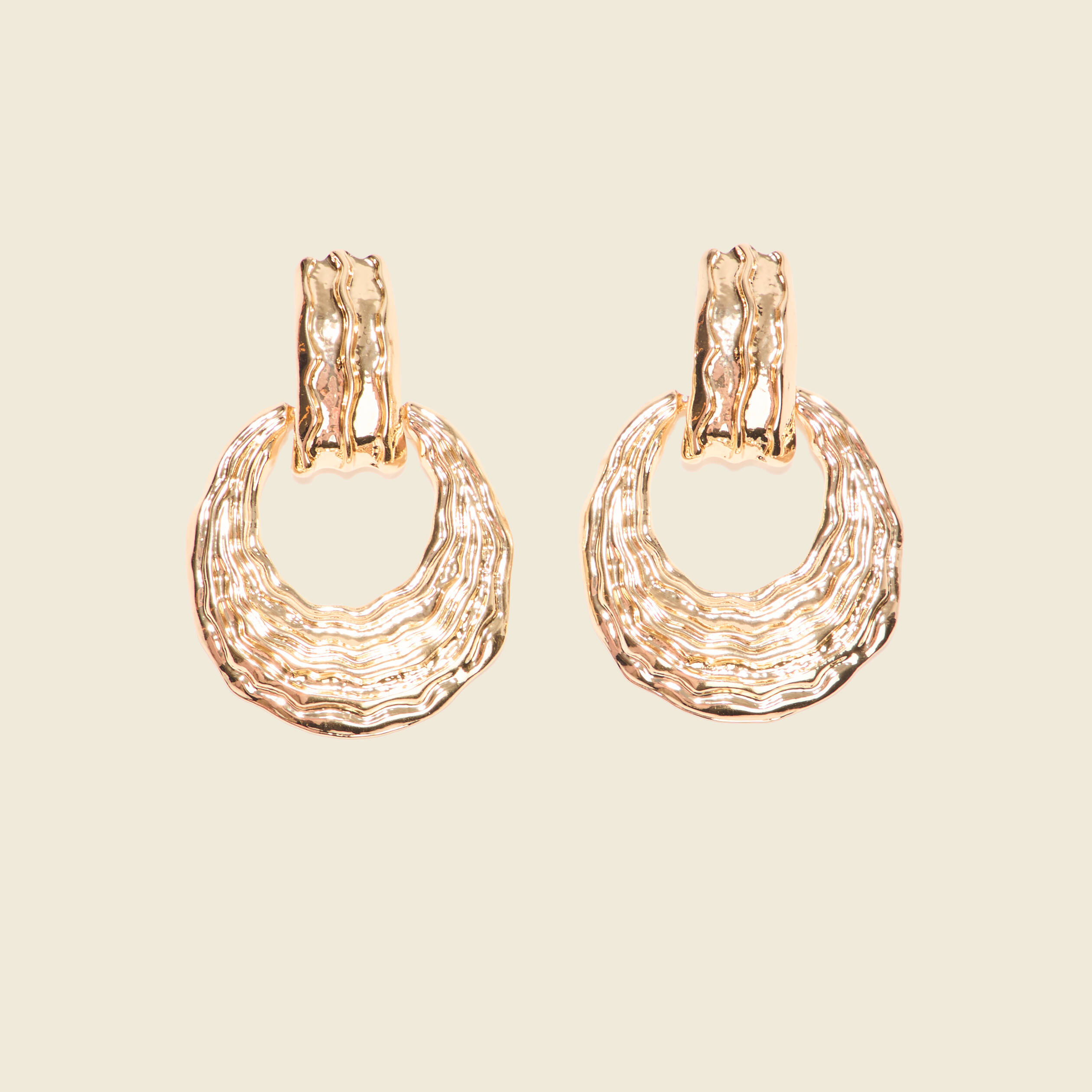 Boucles d'oreilles pendantes couleur or femme