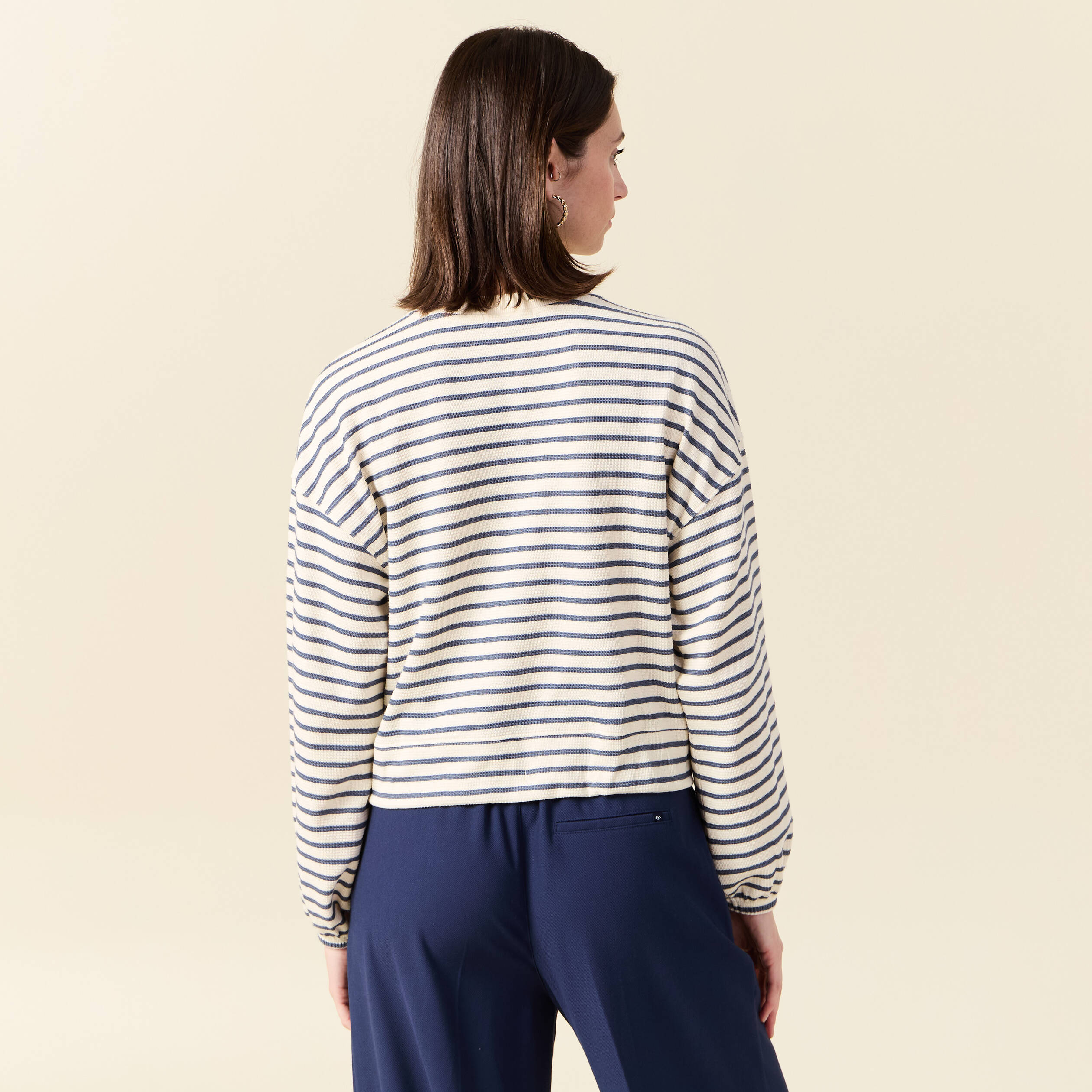 sweat manches longues ecru femme Sweat manches longues ecru femme