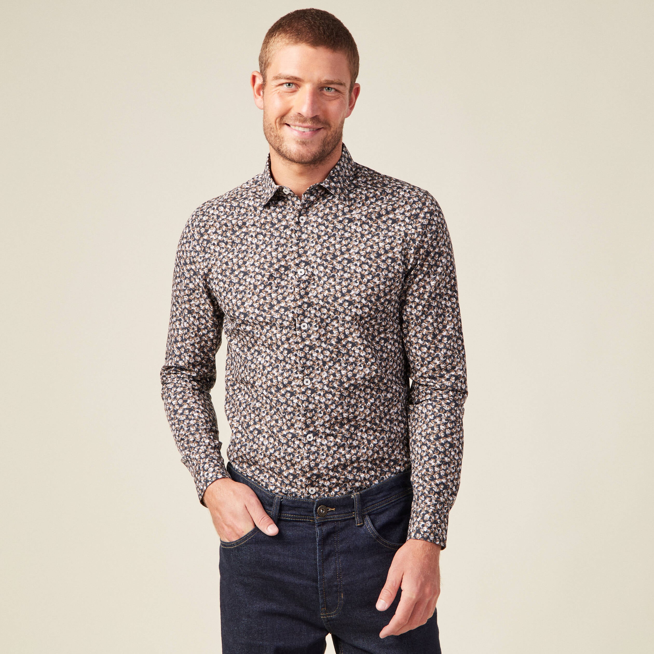 Chemise cintr&eacute;e en coton manches longues bleu marine homme
