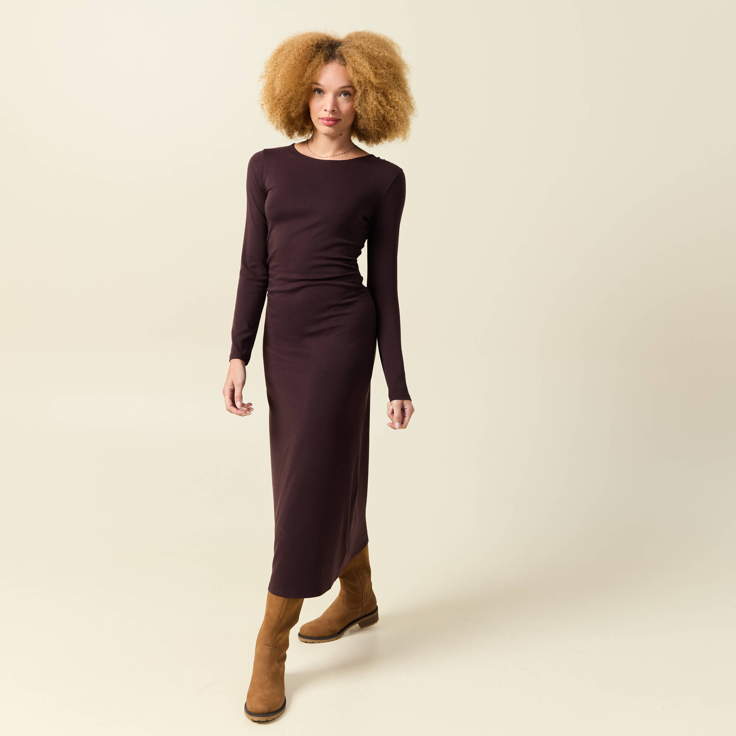 Robe manches longues en maille marron fonc&eacute; femme