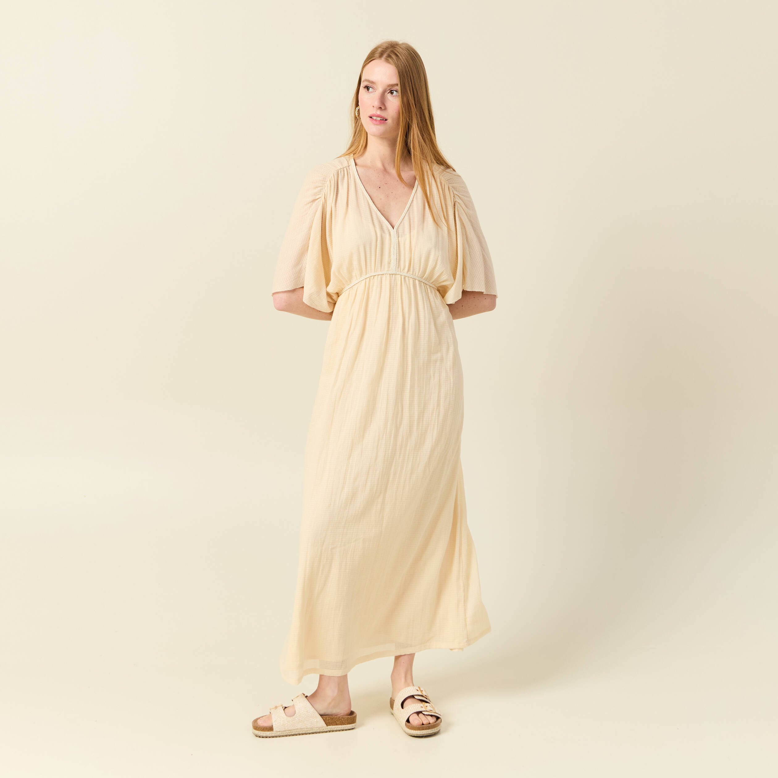 robe longue empire col en v creme femme Robe longue empire col en V creme femme
