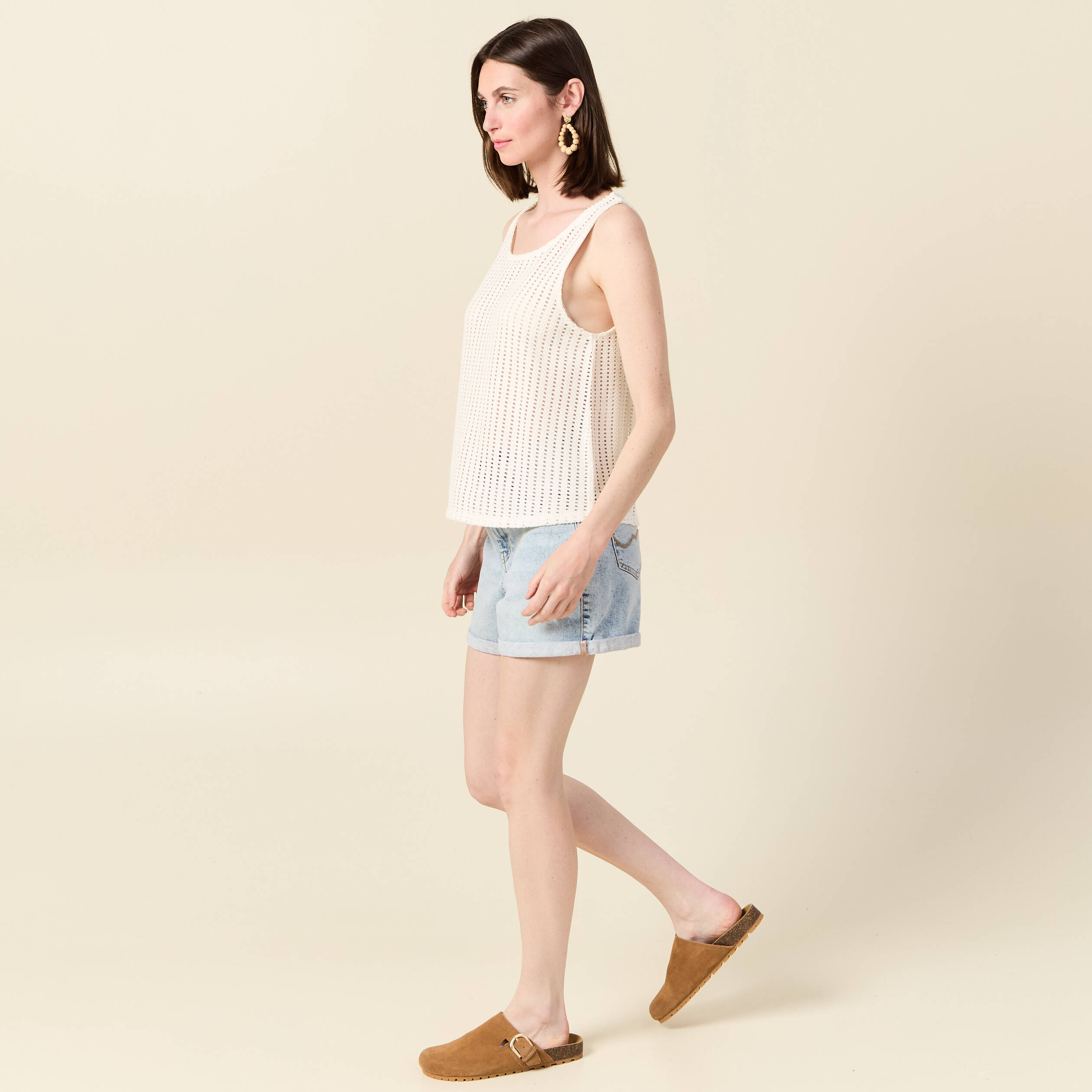 debardeur sans manches ajoure creme femme Débardeur sans manches ajouré creme femme