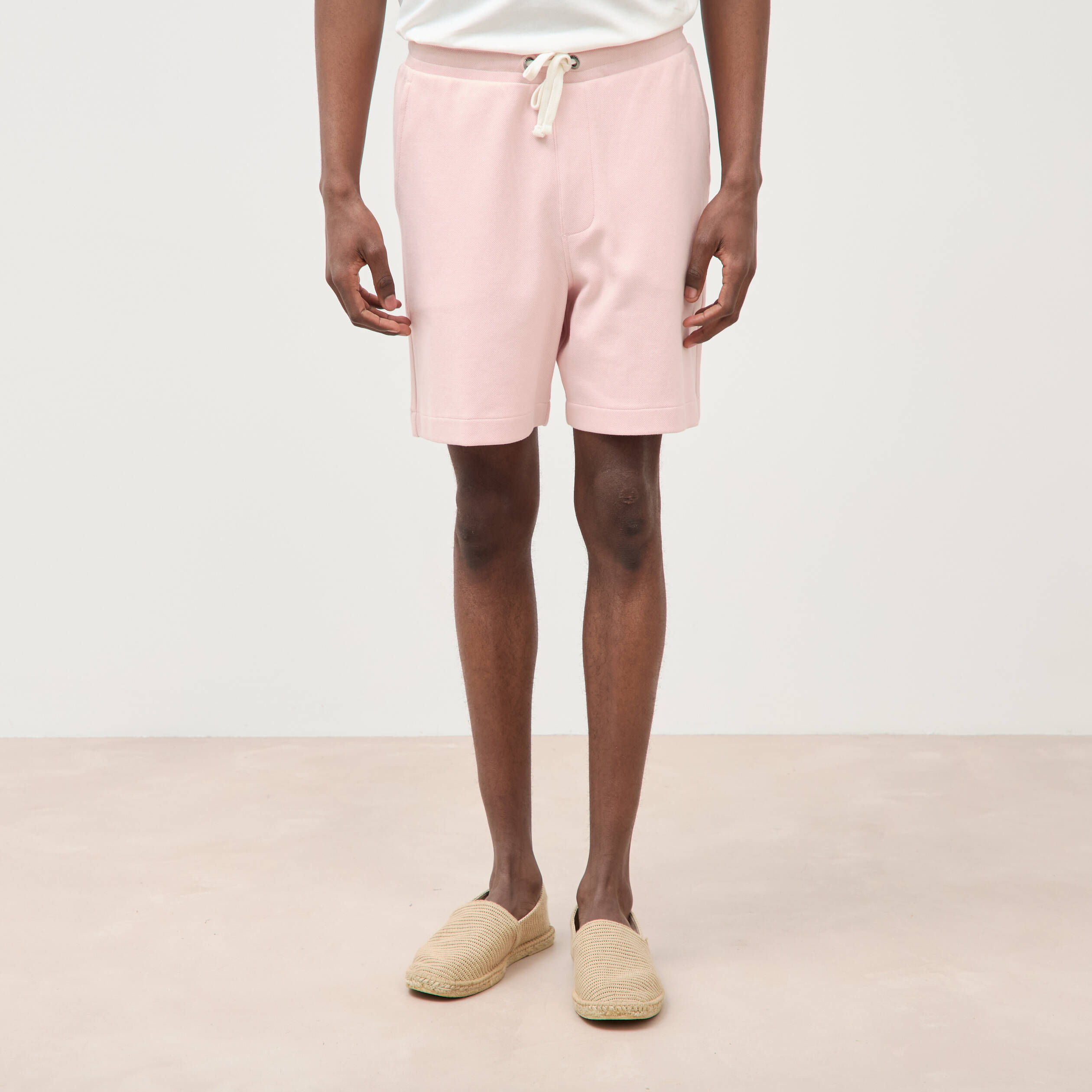 Bermuda rose poudr&eacute;e homme