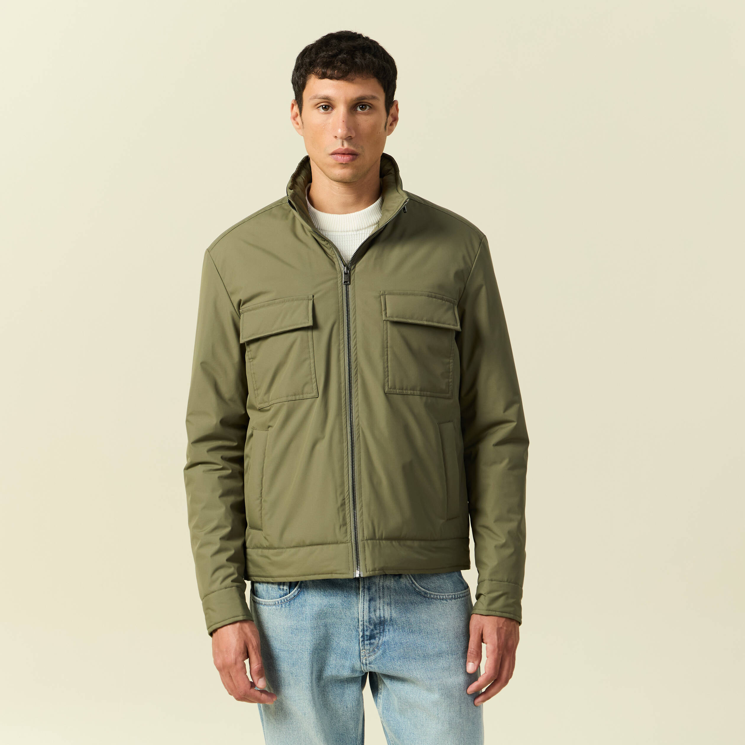 Blouson droit court &agrave; capuche vert kaki homme