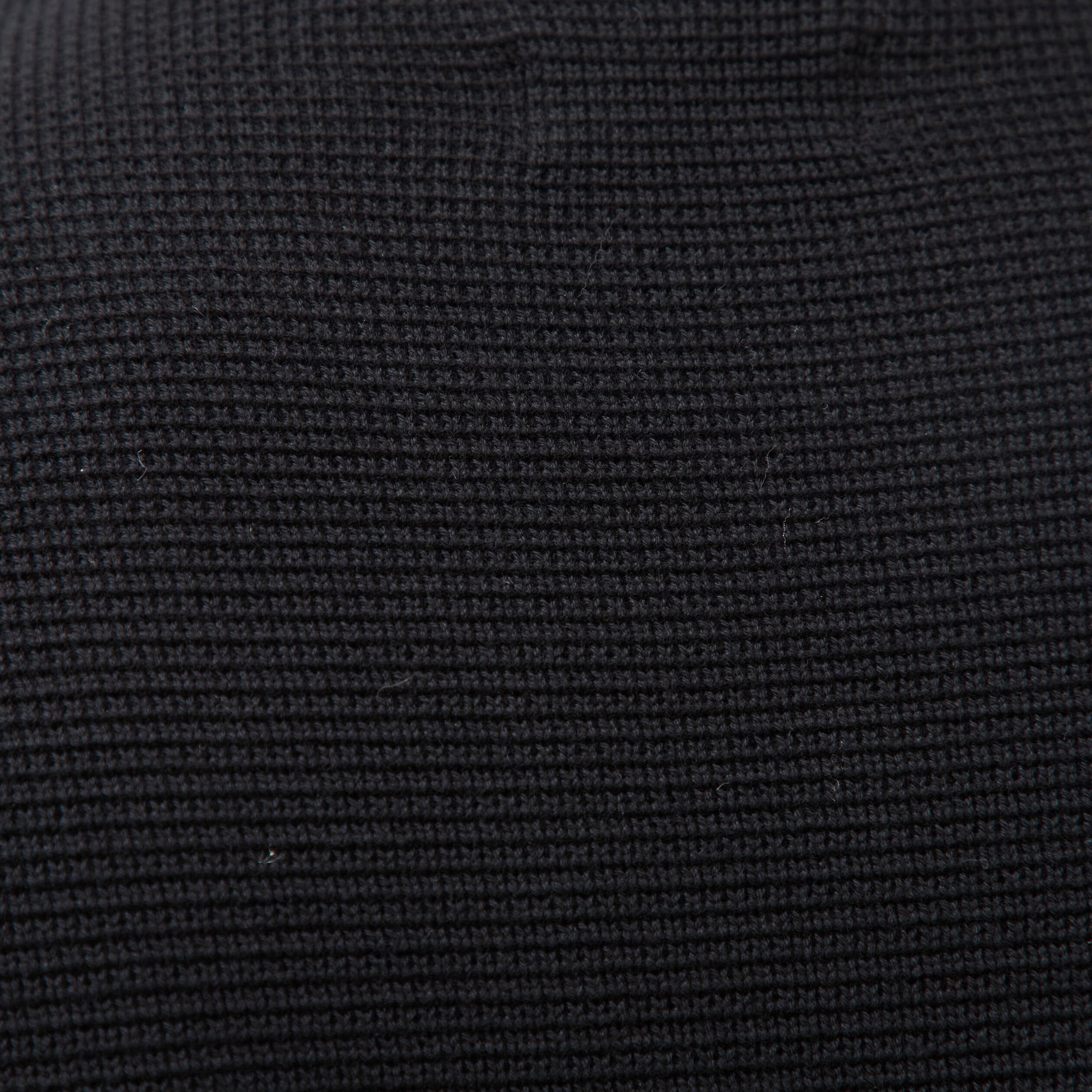 Pull manches longues col rond noir homme