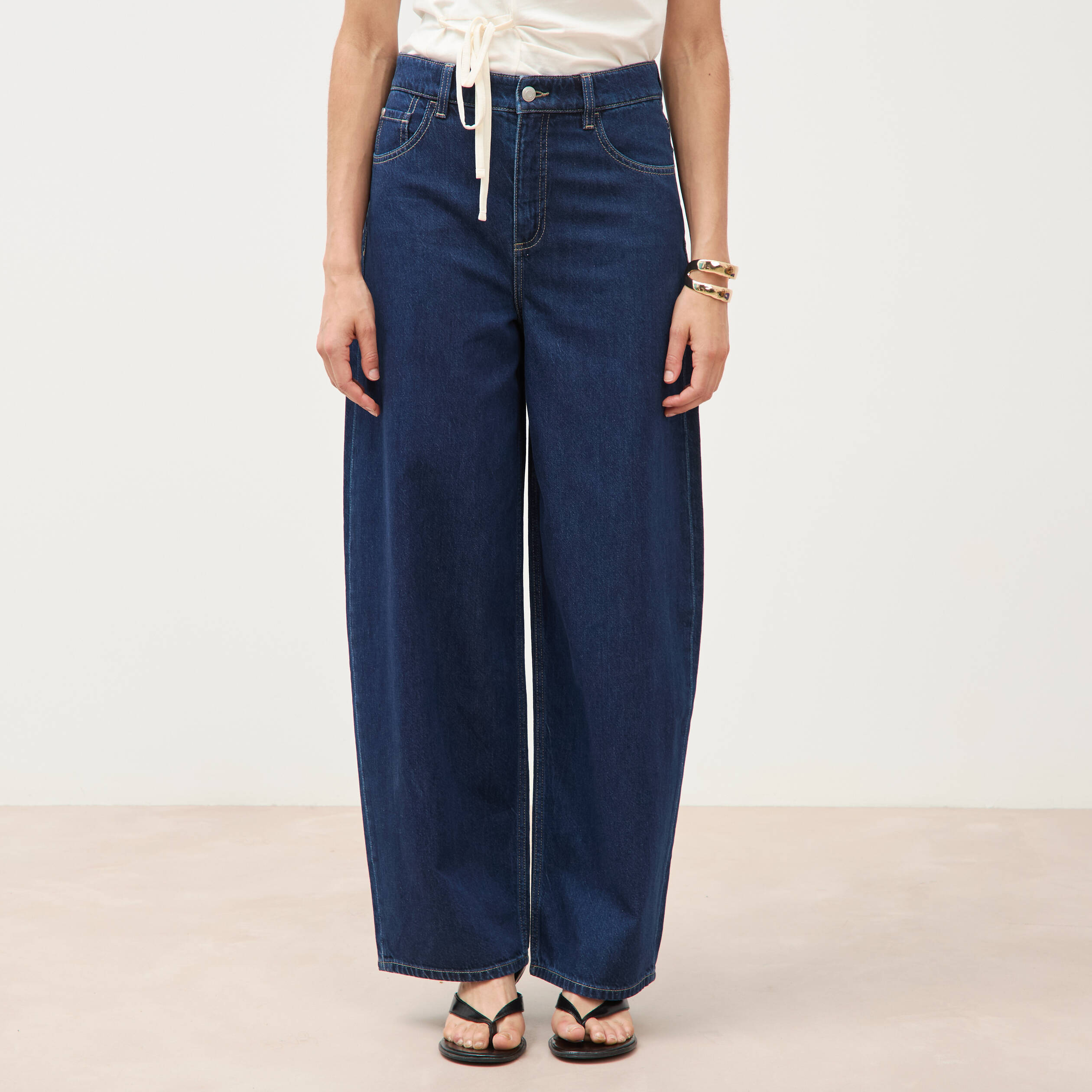 Jeans loose en coton denim brut clean femme