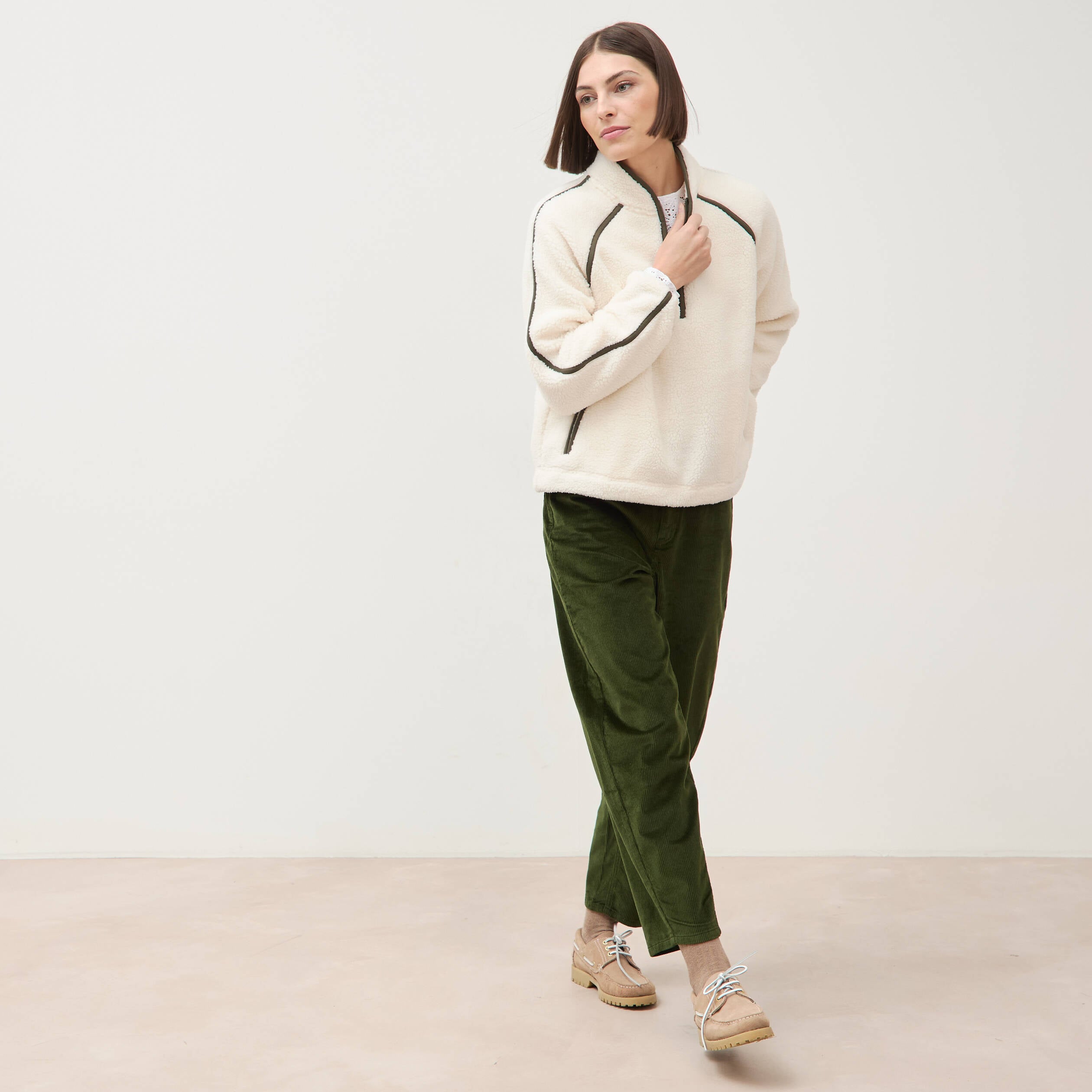 Pantalon barrel taille haute velours vert fonc&eacute; femme