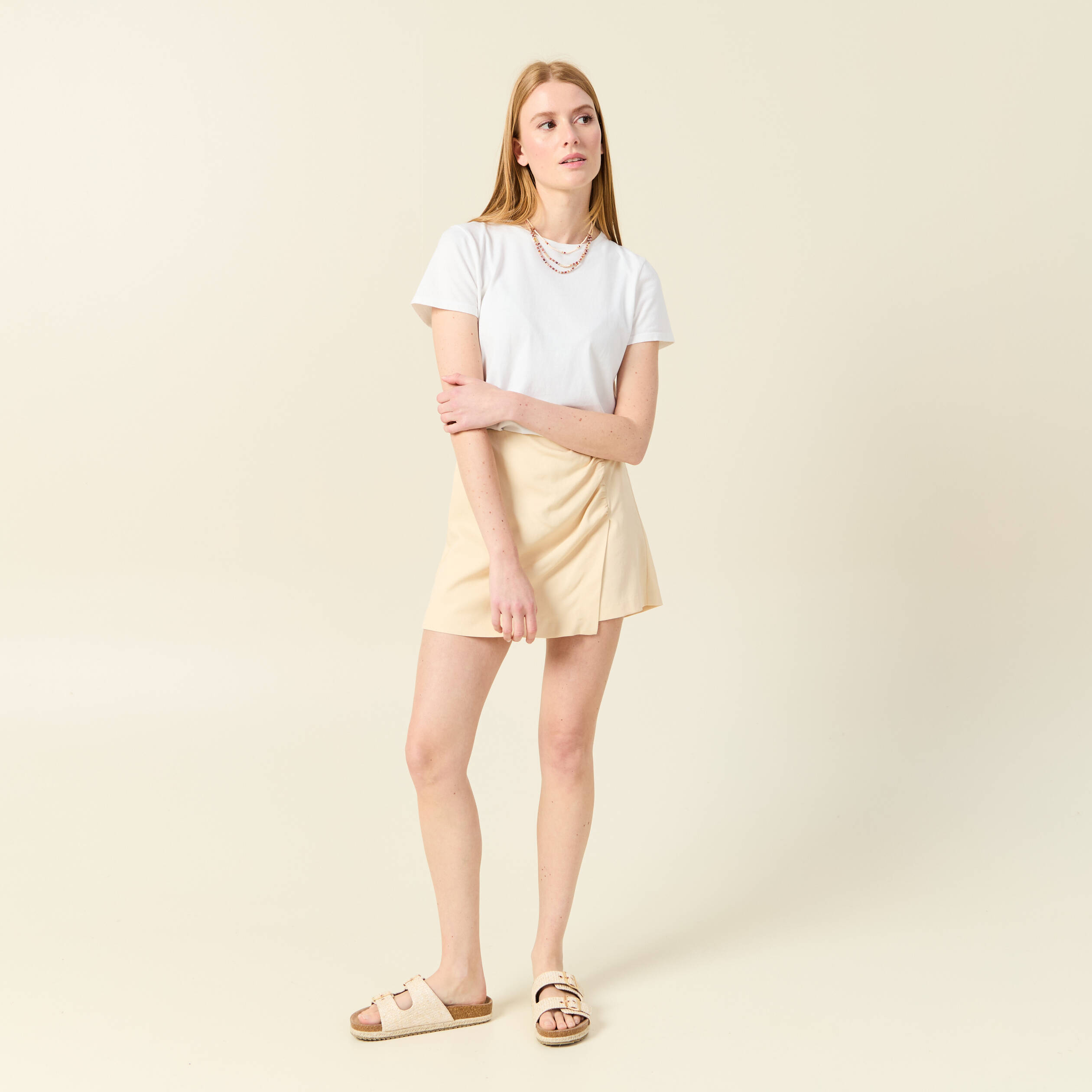 jupe short droite zippee creme femme Jupe-short droite zippée creme femme