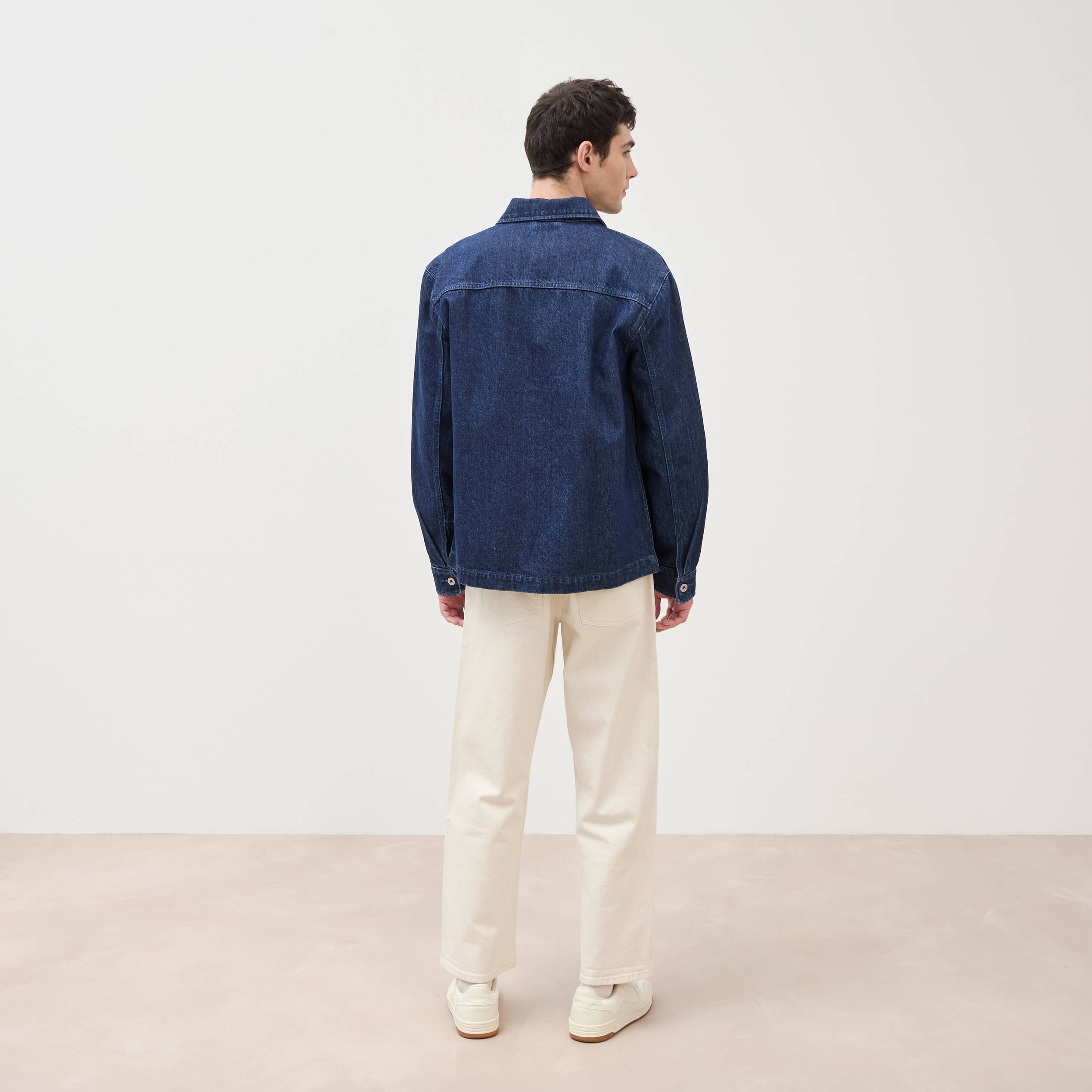 Surchemise en jeans coton coupe droite denim brut homme