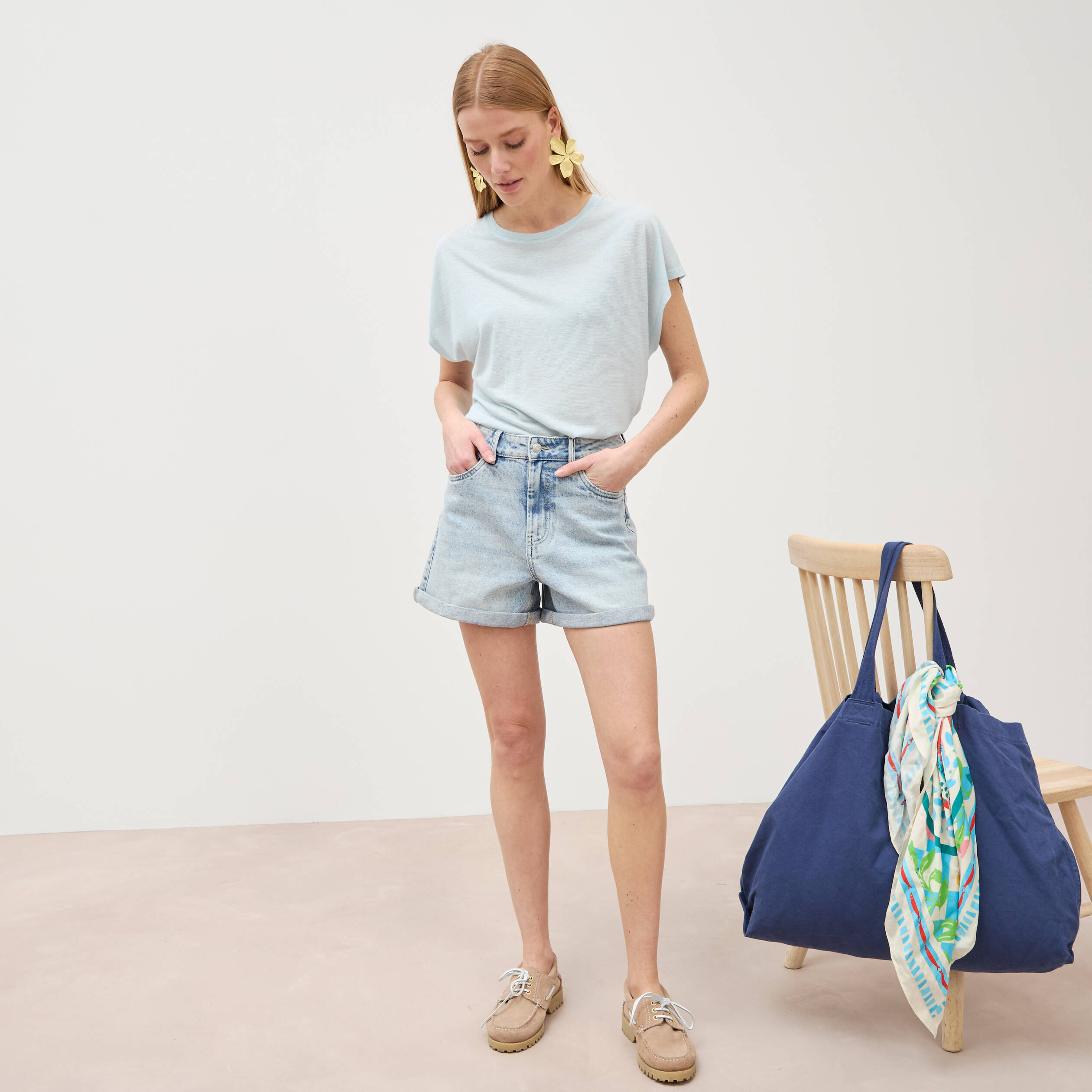 T-shirt col rond manches courtes bleu clair femme