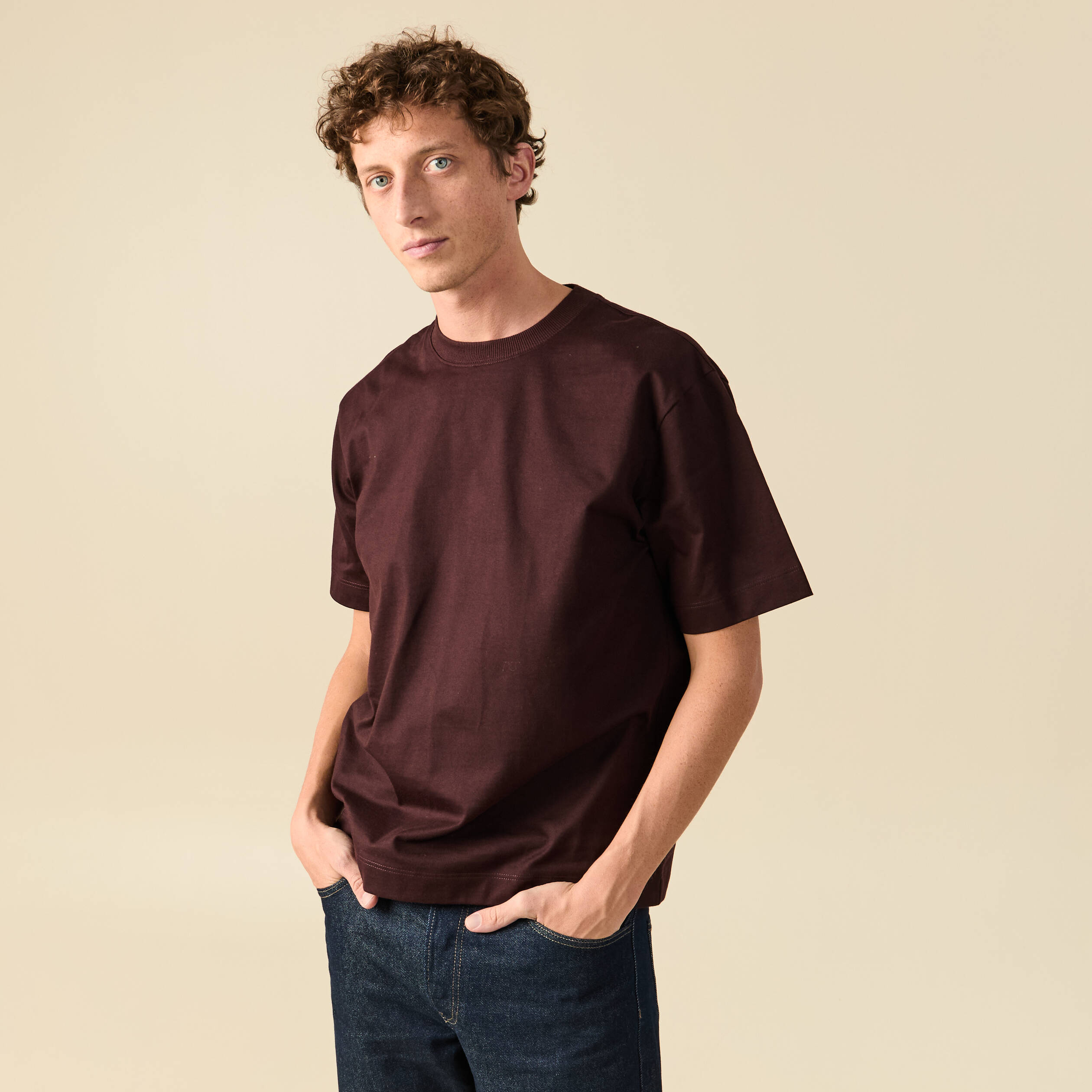 T-shirt en coton marron fonc&eacute; homme