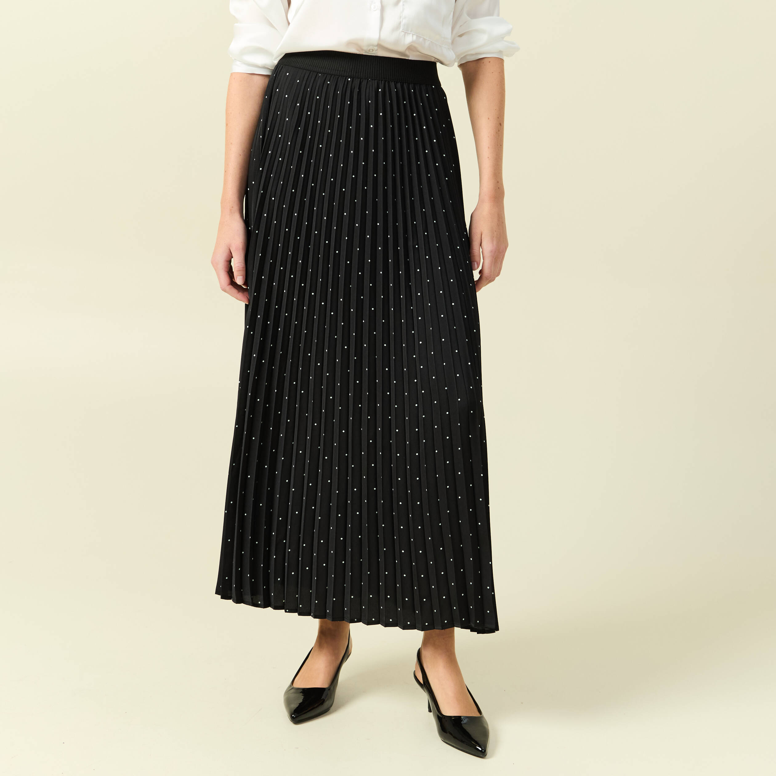 Jupe satin&eacute;e noir femme