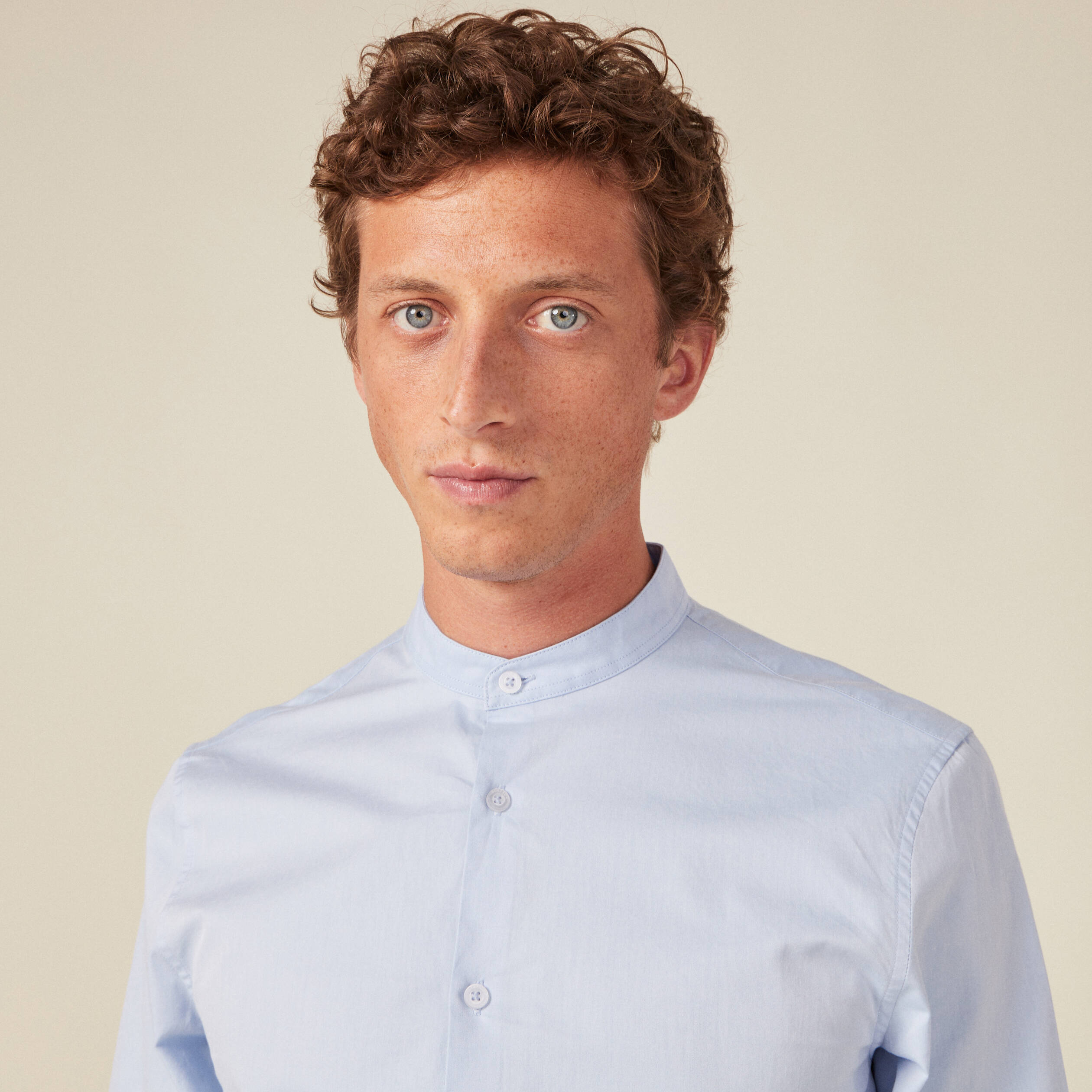 Chemise manches longues bleu clair homme