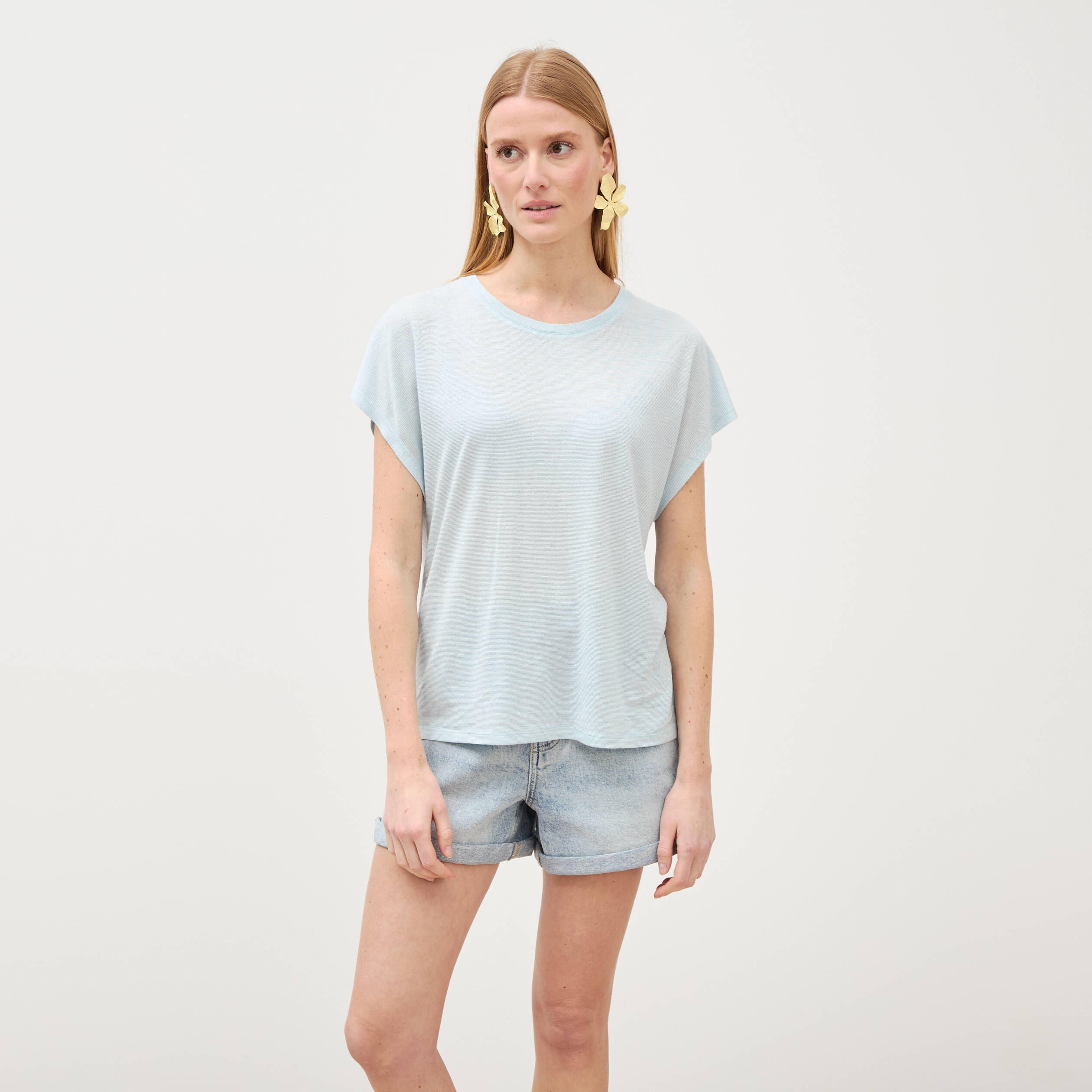T-shirt col rond manches courtes bleu clair femme