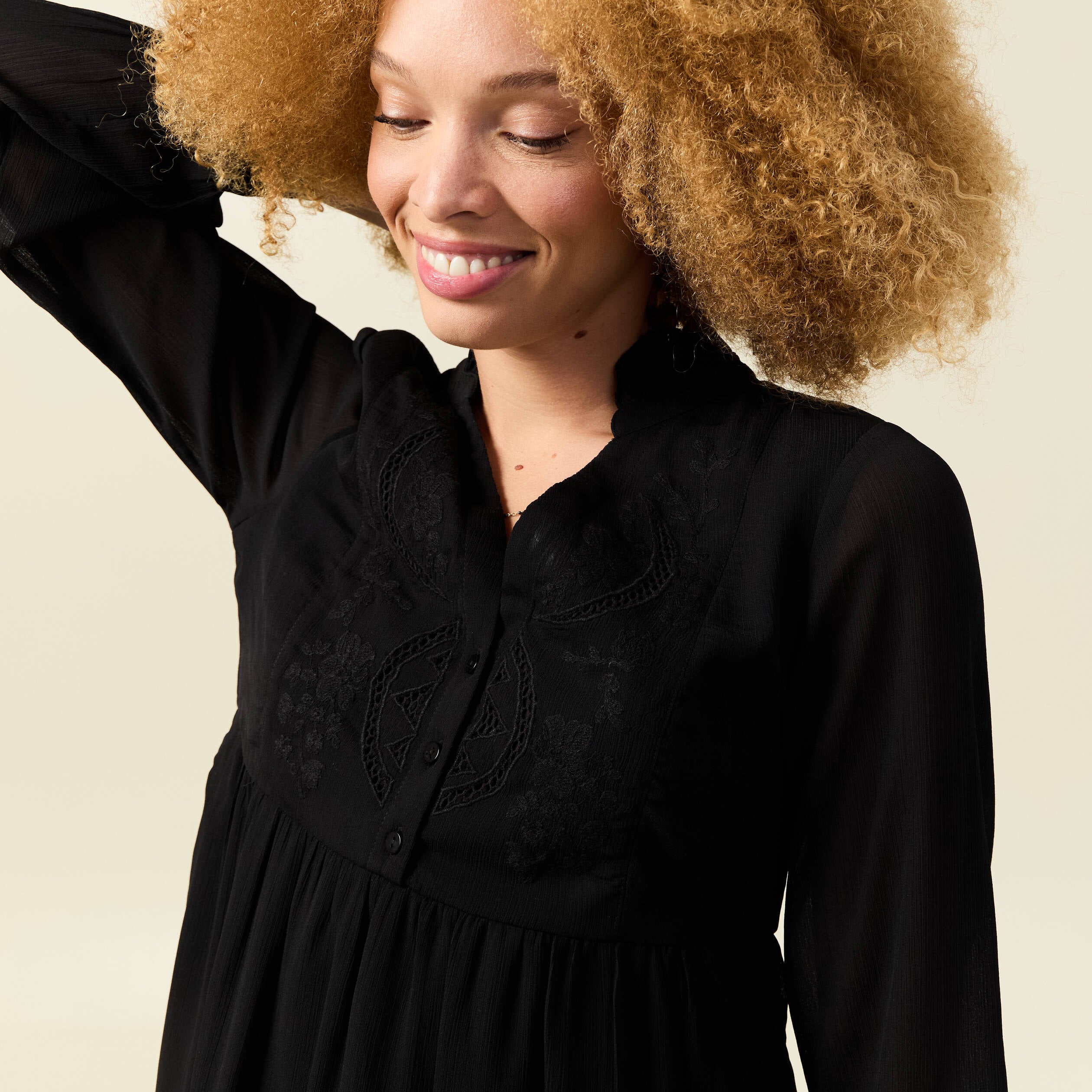 Robe manches longues doubl&eacute;e noir femme