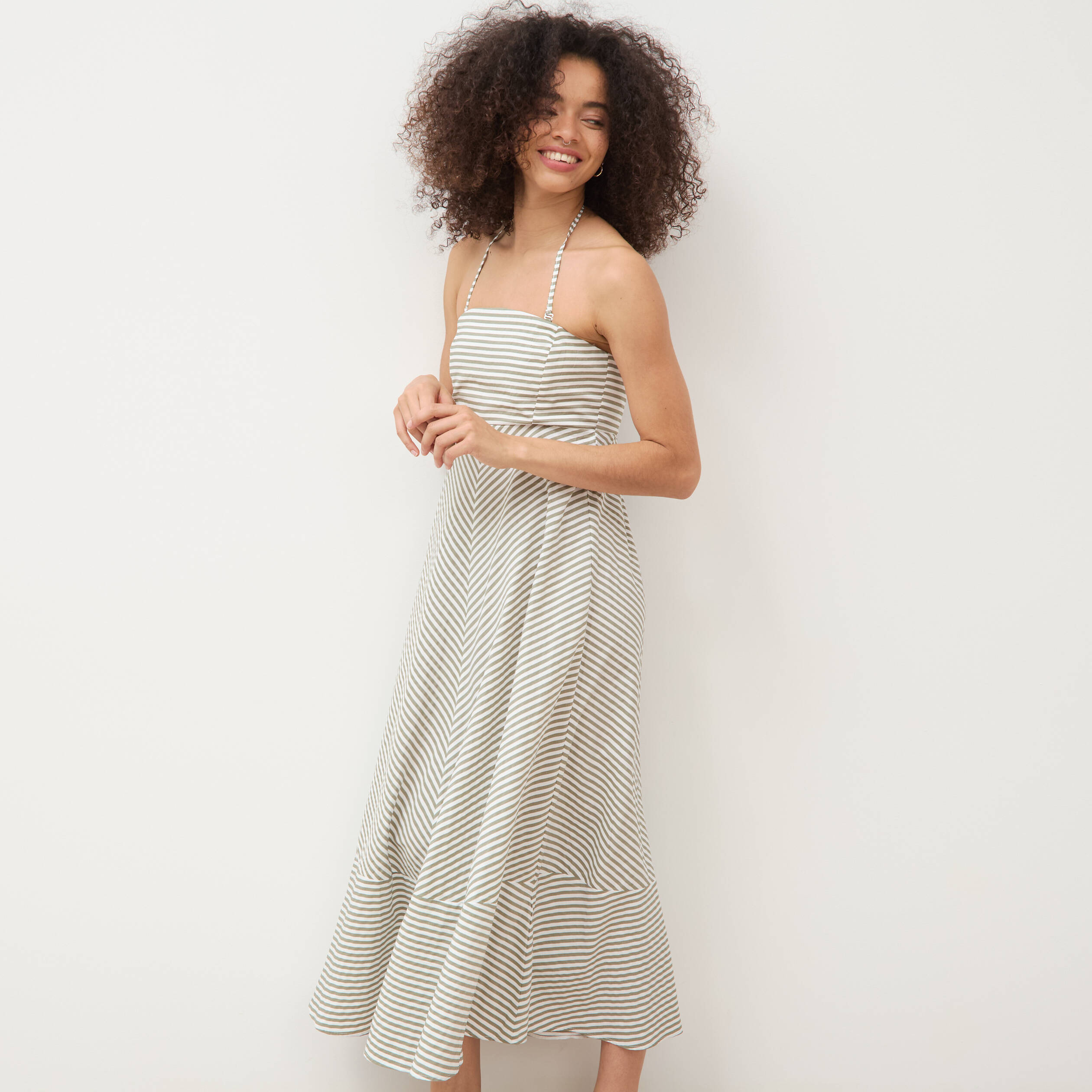Robe longue &eacute;vas&eacute;e &agrave; bretelles bleu gris femme