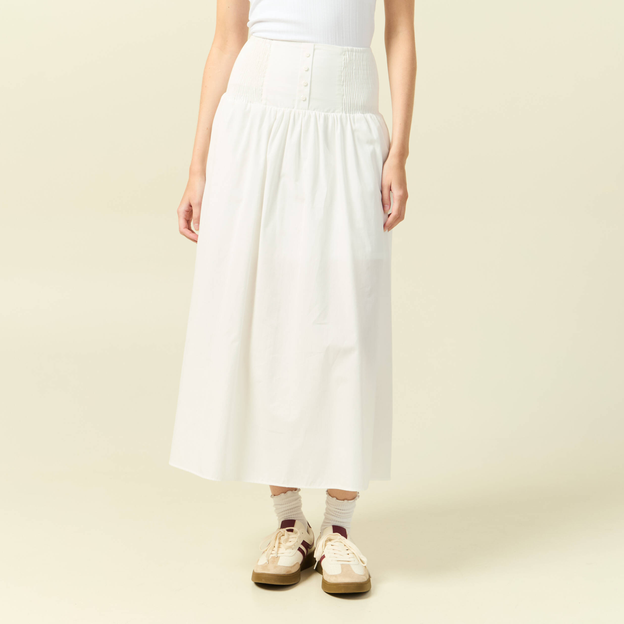 Jupe longue &eacute;vas&eacute;e en coton ecru femme