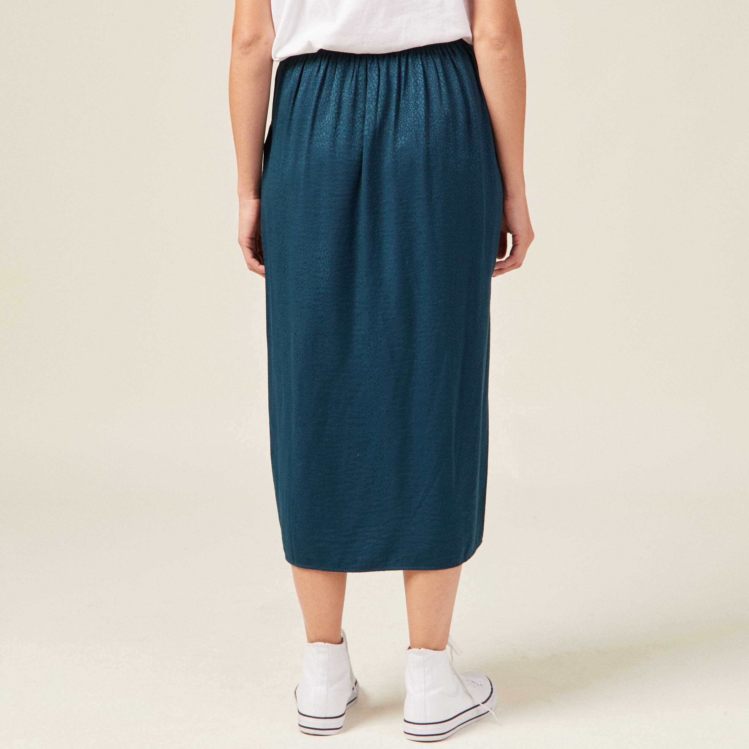 jupe midi droite fendue satin bleu canard femme Jupe midi droite fendue satin bleu canard femme