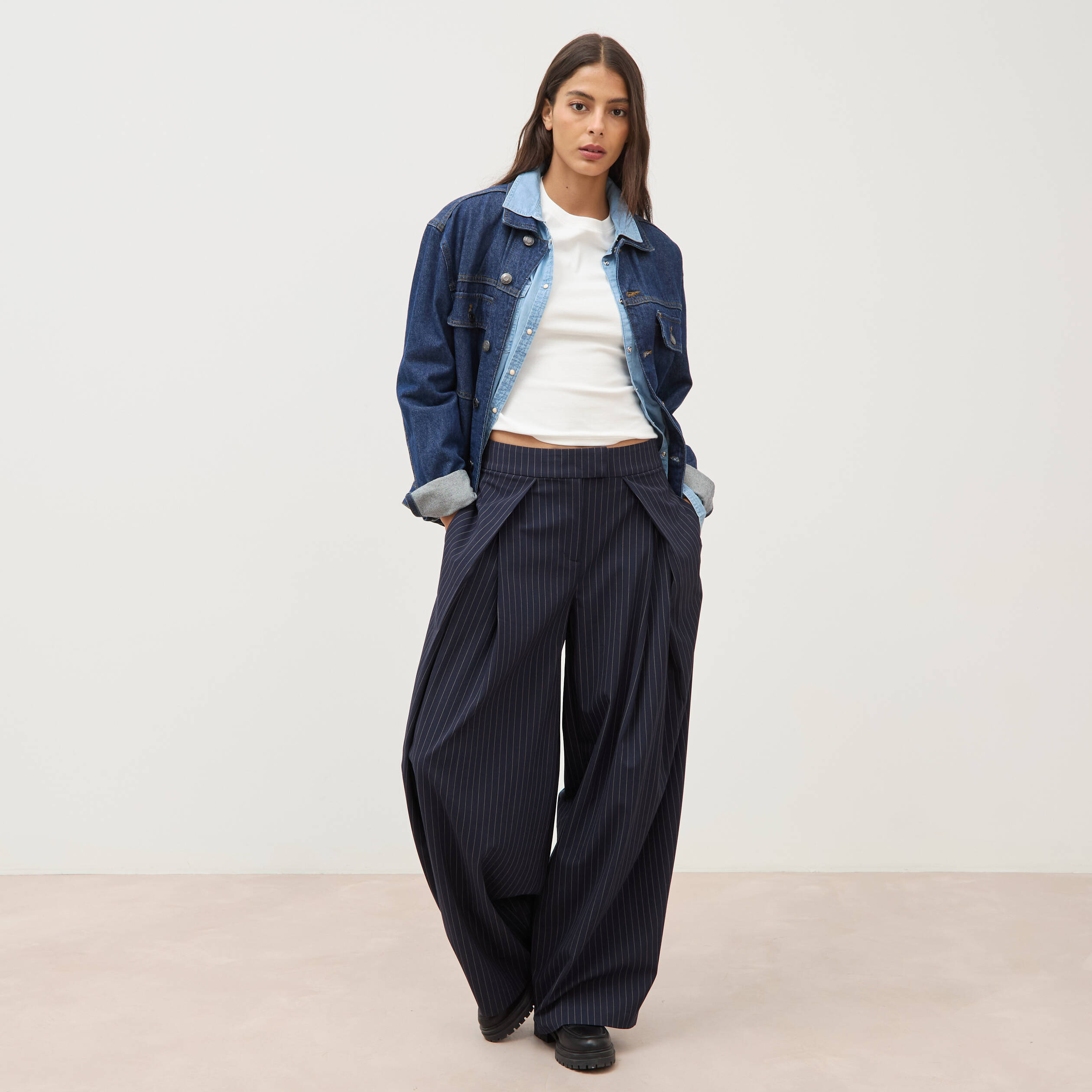 Pantalon ample taille standard bleu marine femme