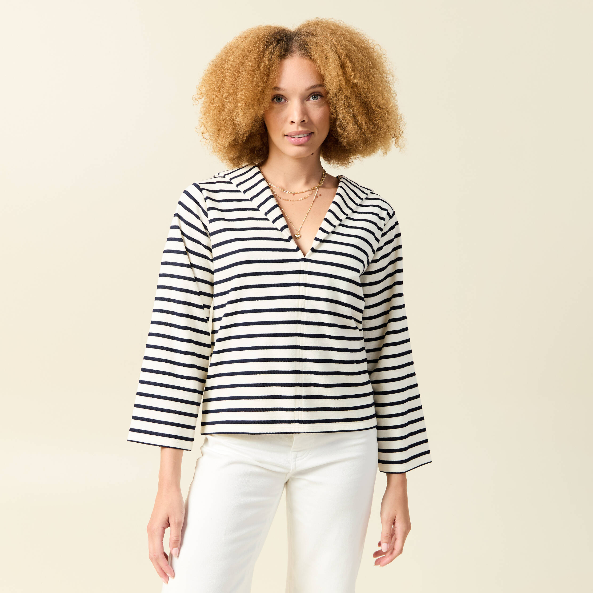 T-shirt col V manches longues ecru femme