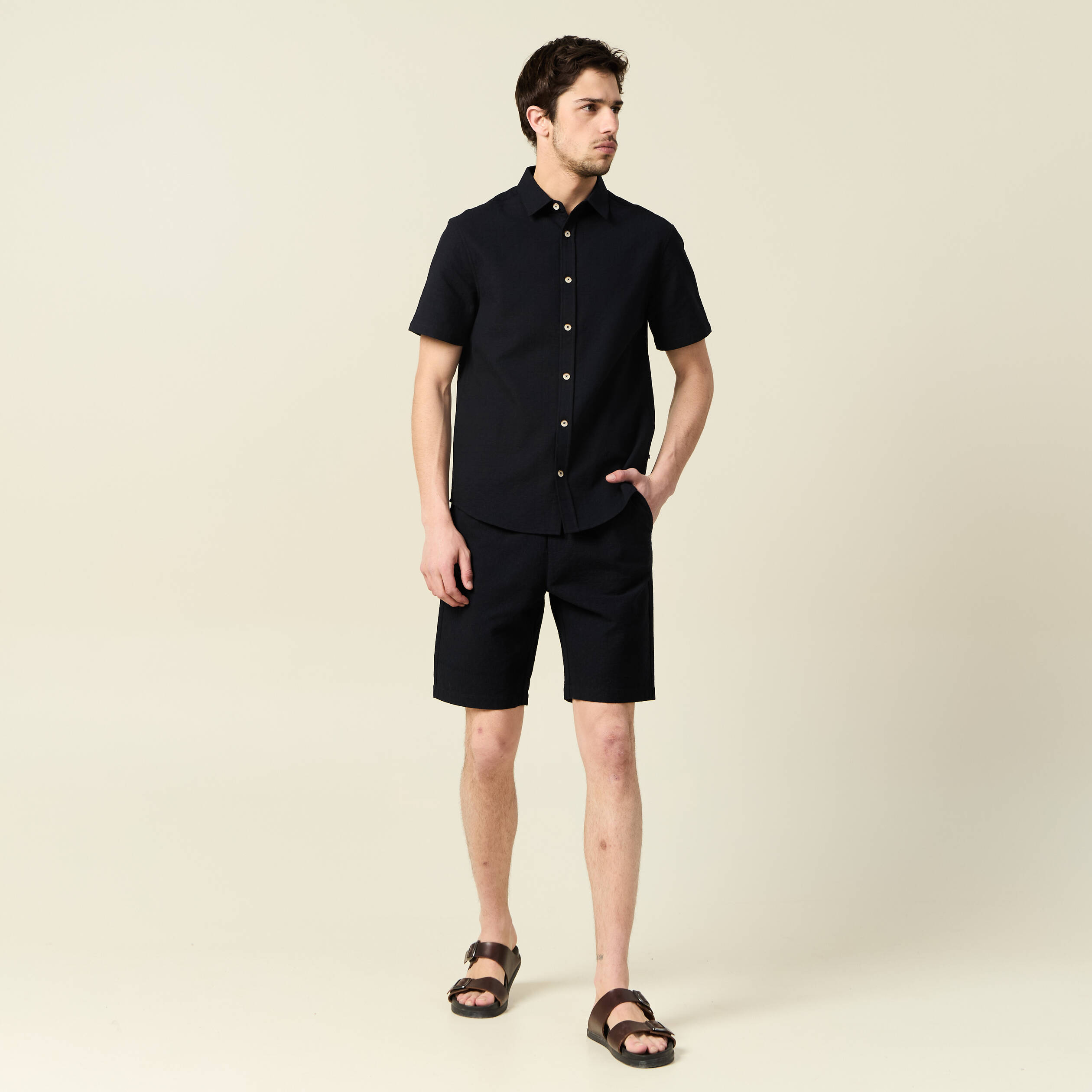short droit taille elastiquee noir homme Short droit taille élastiquée noir homme